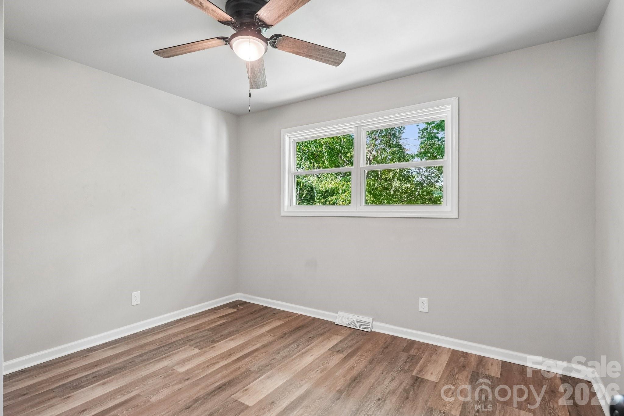 2545 Abelwood Road Property Photo 20