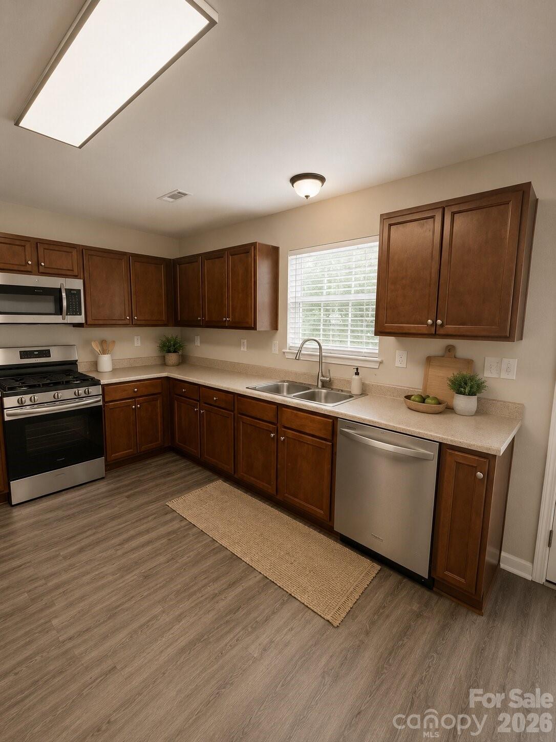 540 Cool Creek Drive Property Photo 7