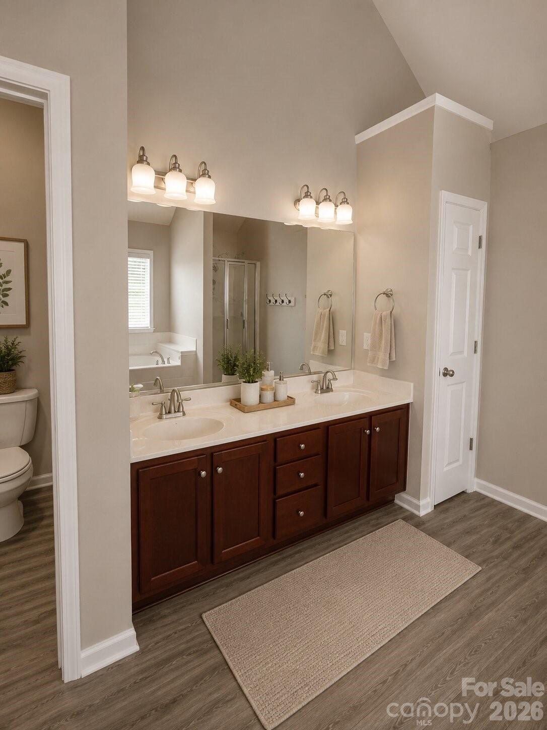 540 Cool Creek Drive Property Photo 14