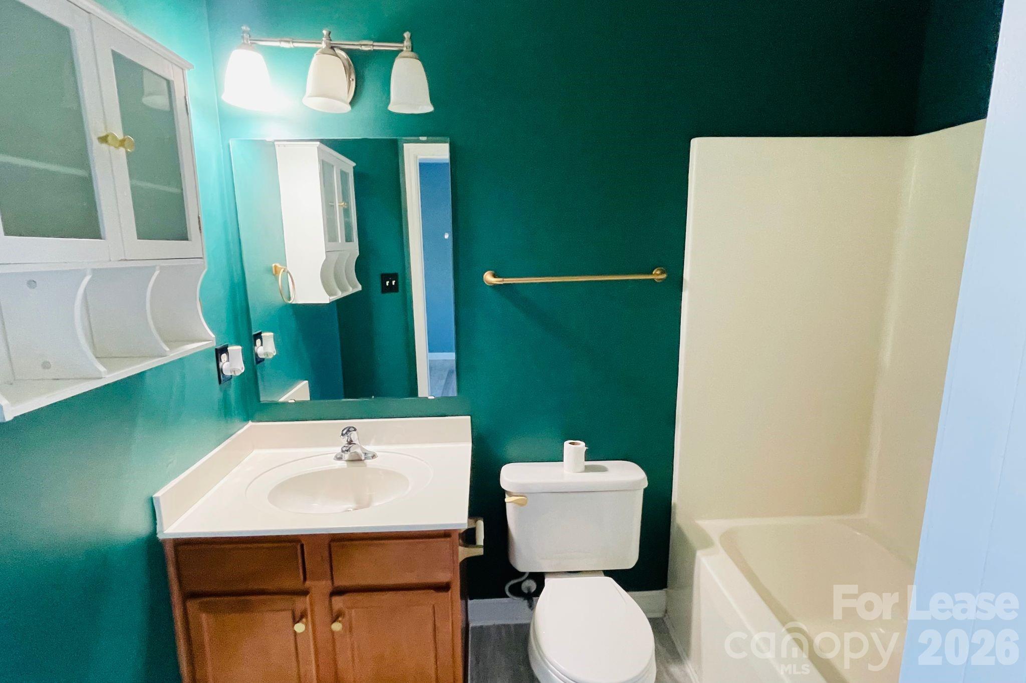 5112 Prosperity Church Road Property Photo 10