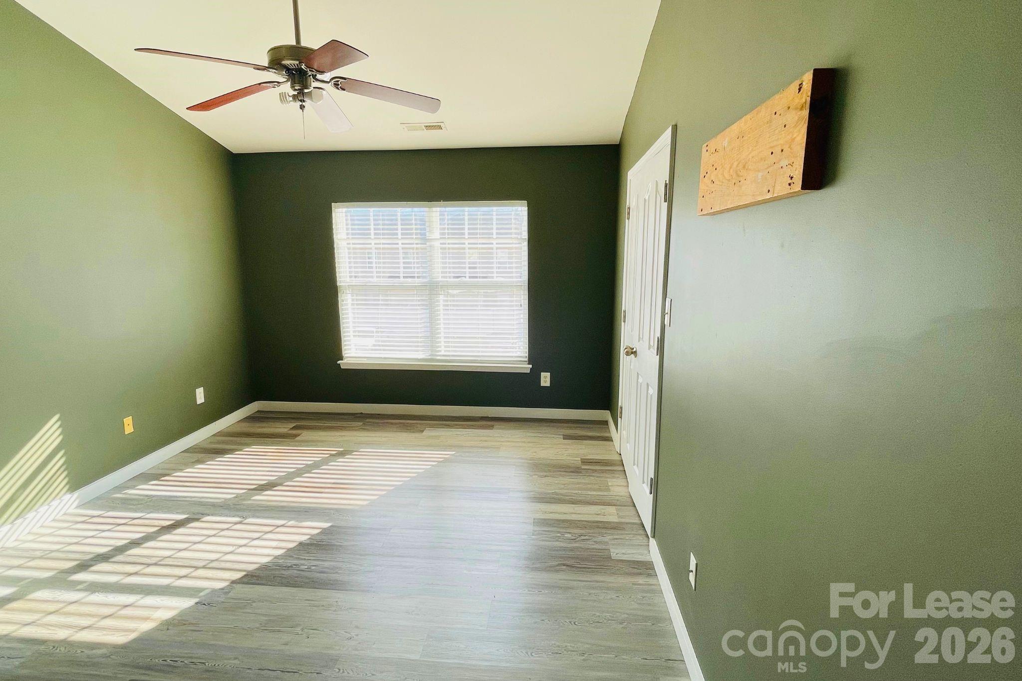 5112 Prosperity Church Road Property Photo 11