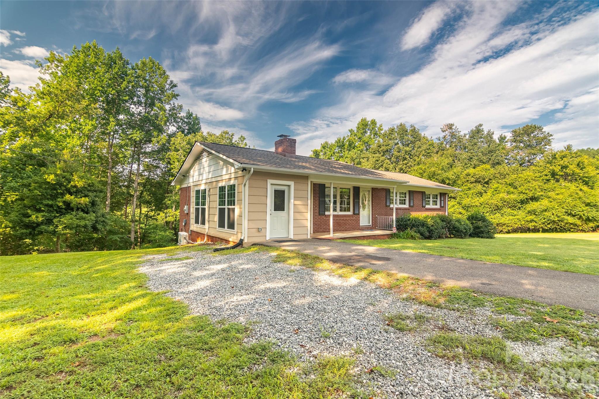 156 Eskimo Drive Property Photo 4
