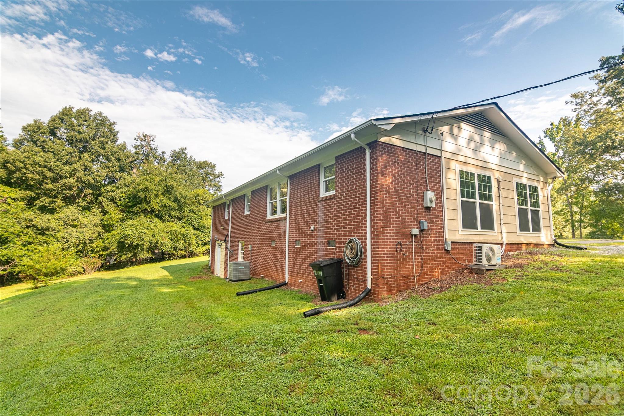 156 Eskimo Drive Property Photo 7