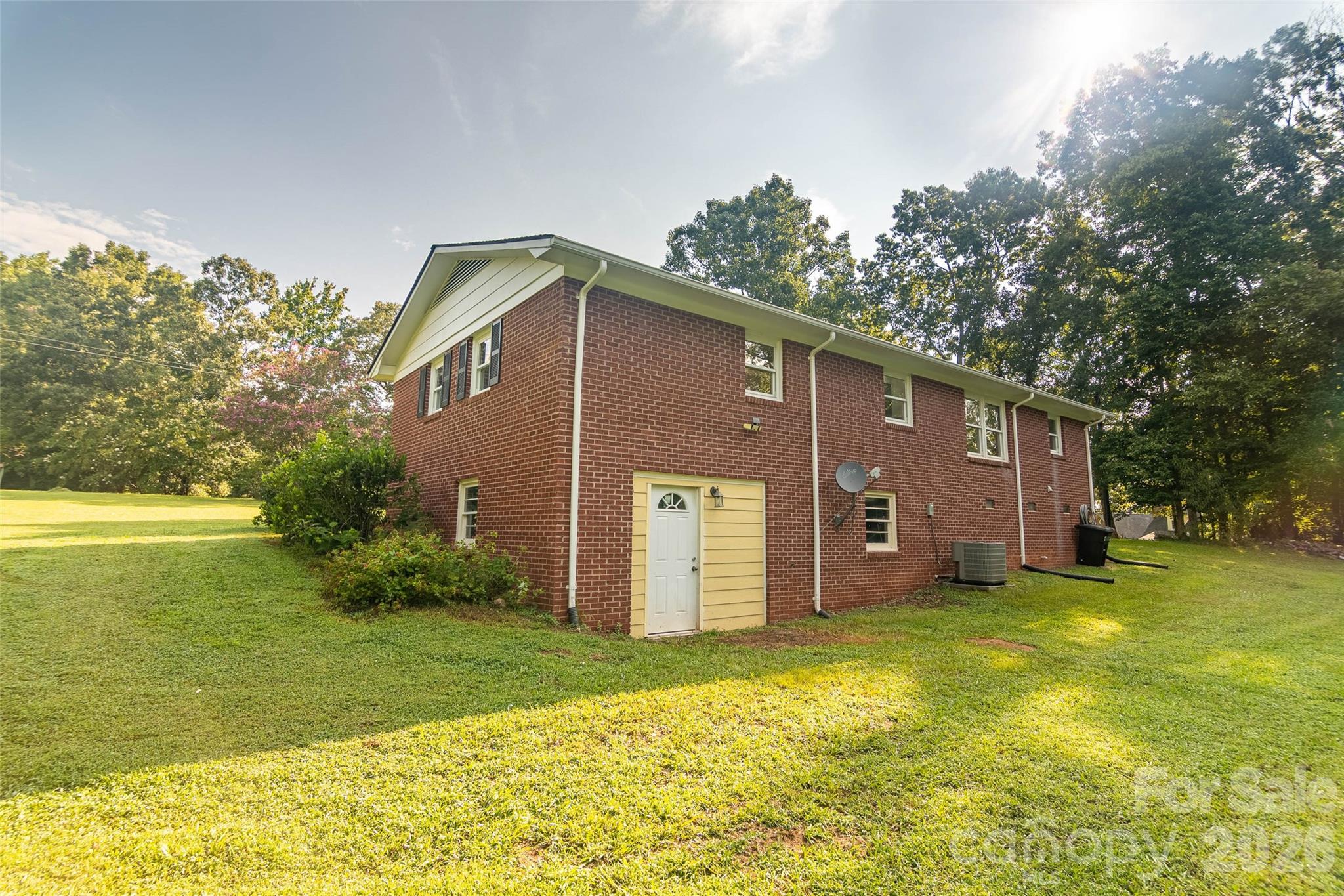 156 Eskimo Drive Property Photo 8
