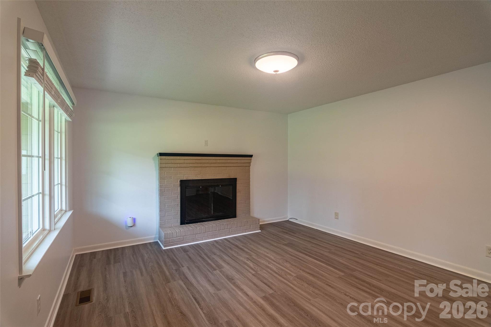 156 Eskimo Drive Property Photo 11