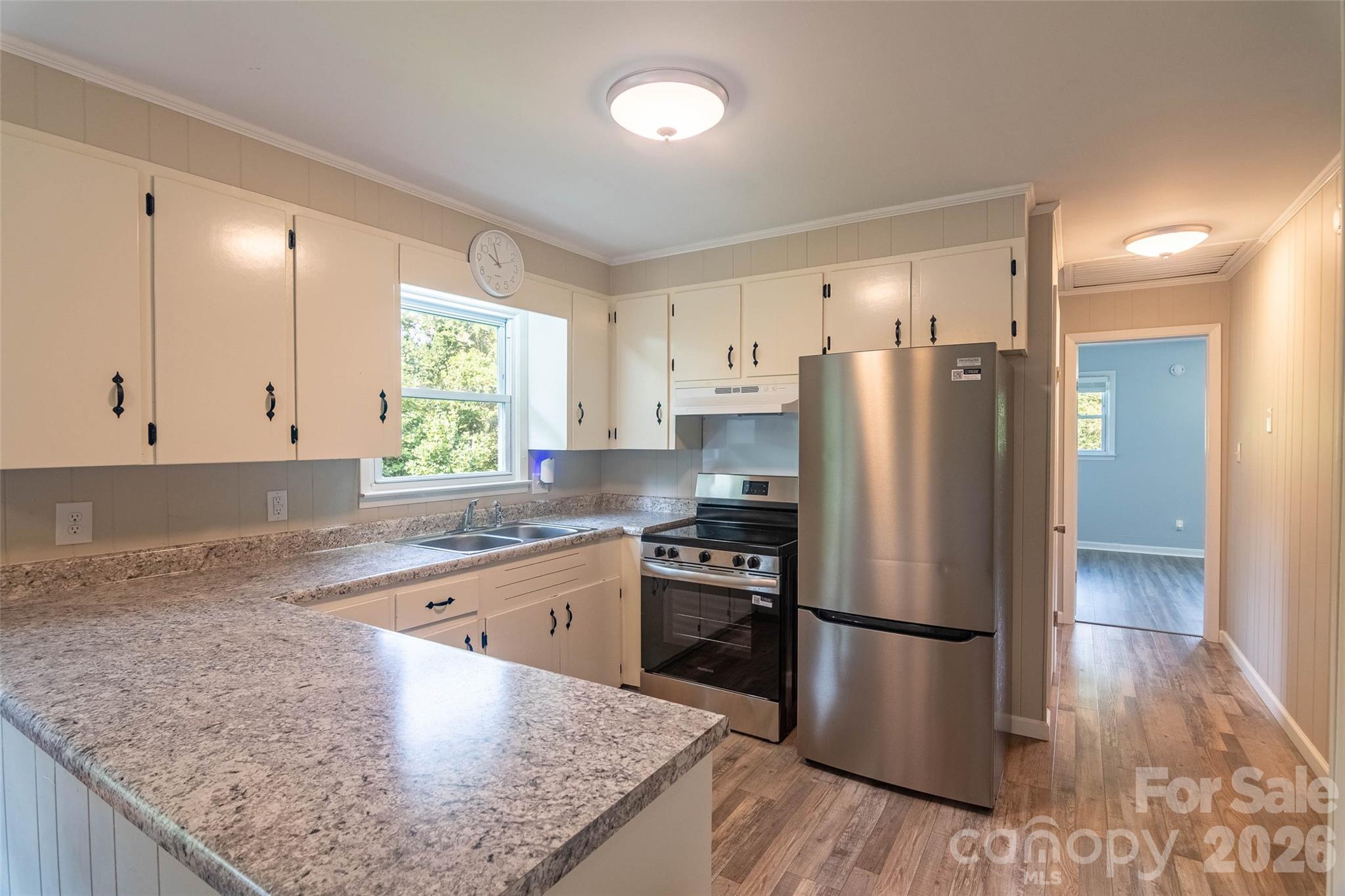 156 Eskimo Drive Property Photo 14