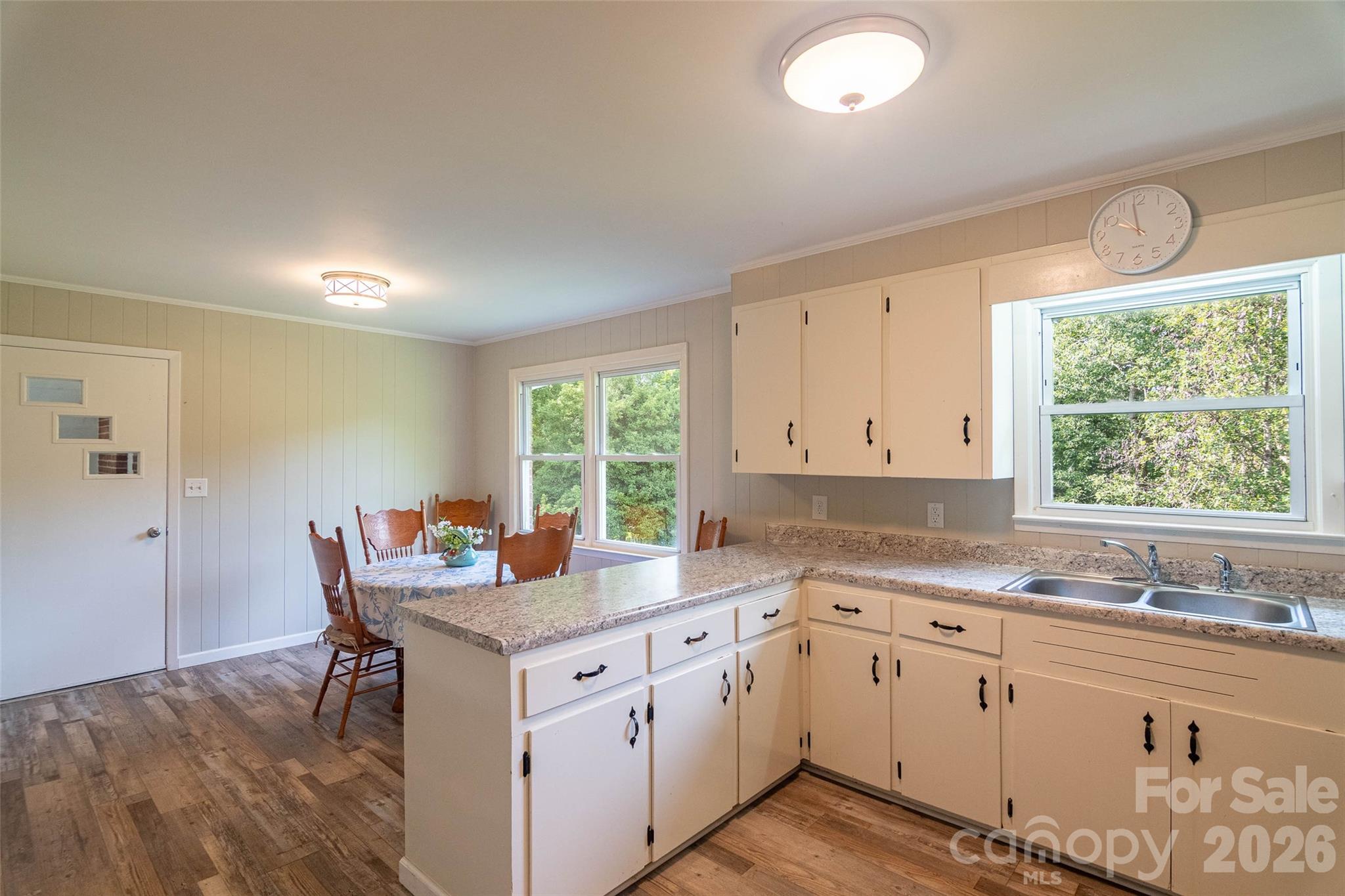 156 Eskimo Drive Property Photo 15