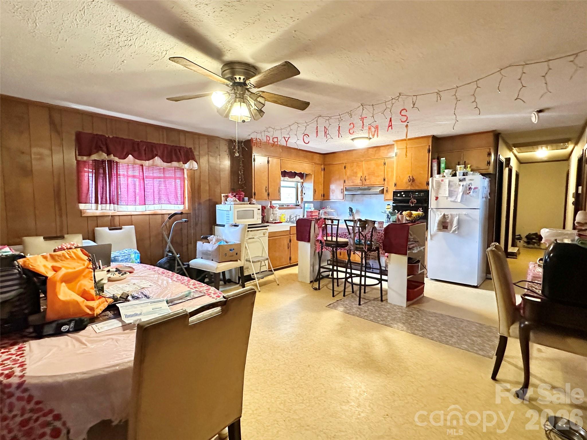 2687 Ellis Deal Avenue Property Photo 4