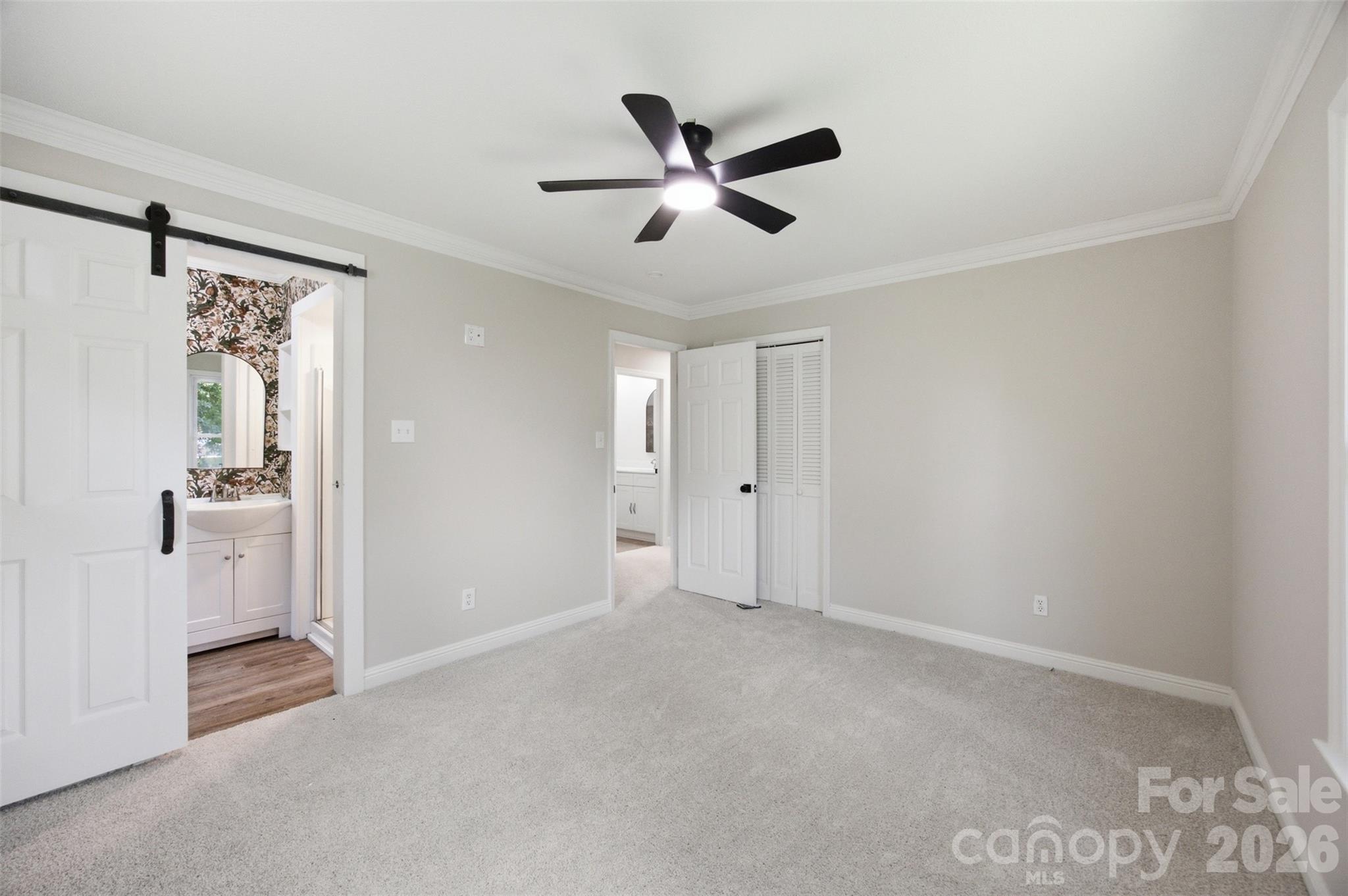 806 Danbrook Circle Property Photo 8