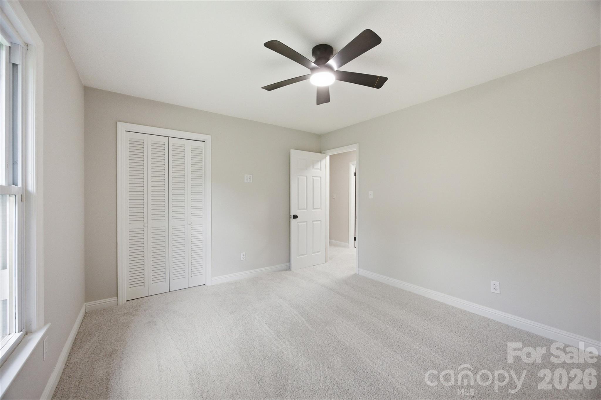 806 Danbrook Circle Property Photo 14