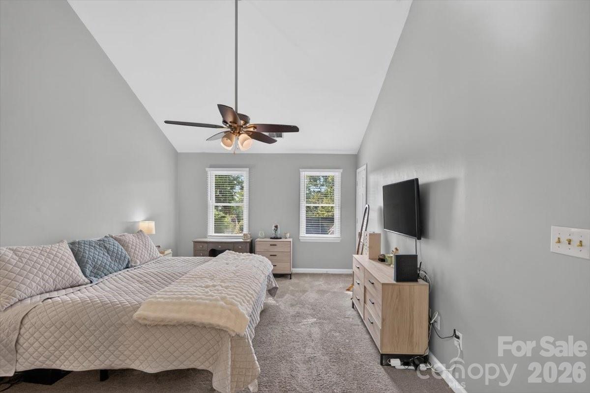 2025 Hilltop Road Property Photo 25