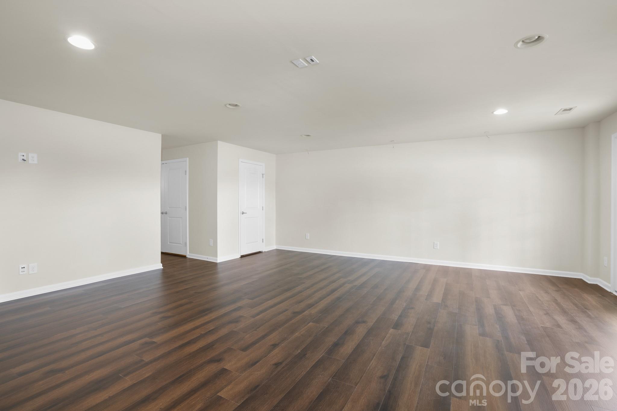 2302 Rachelwood Drive Property Photo 6
