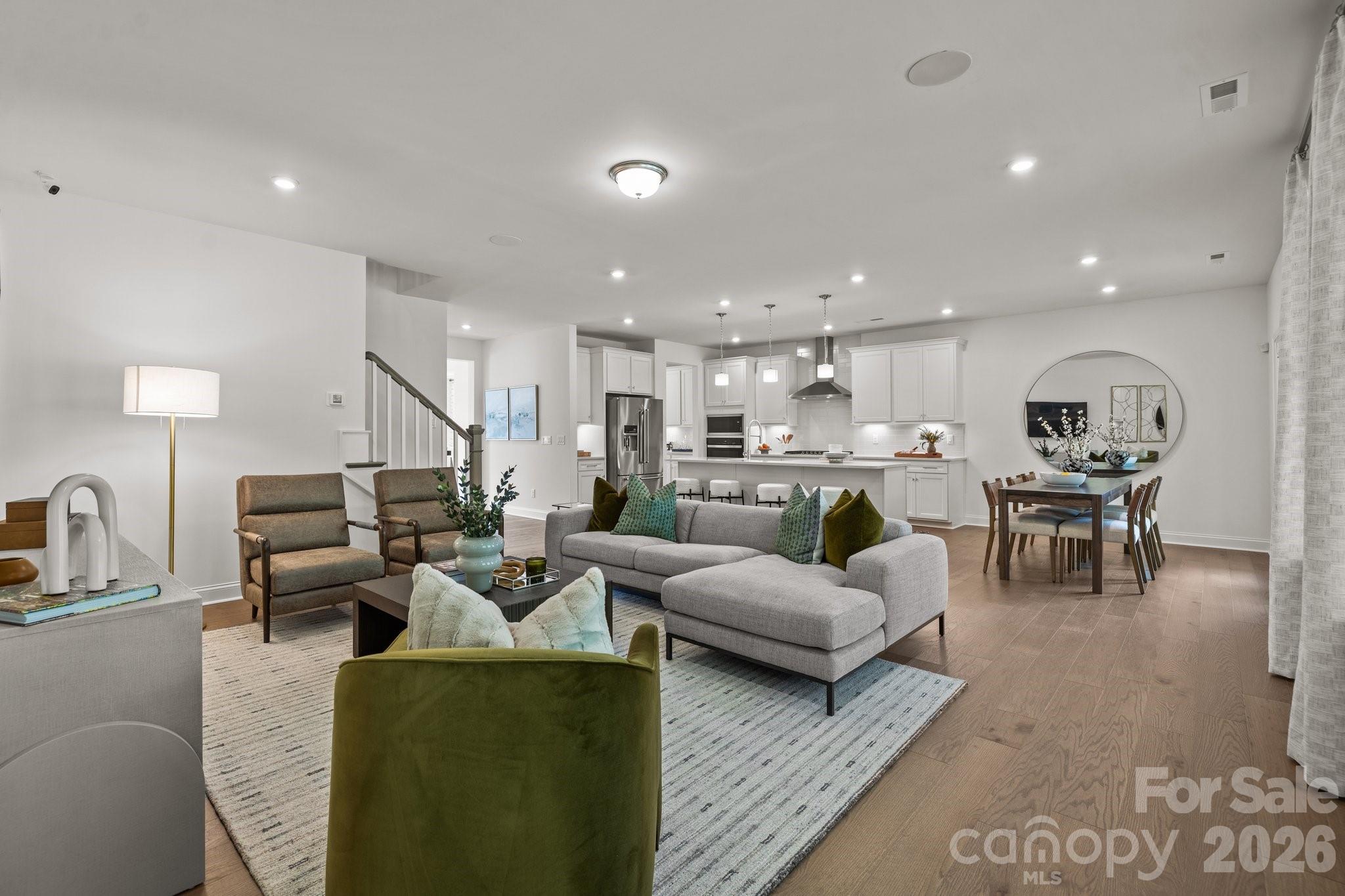 3030 Grandiose Drive Property Photo 3