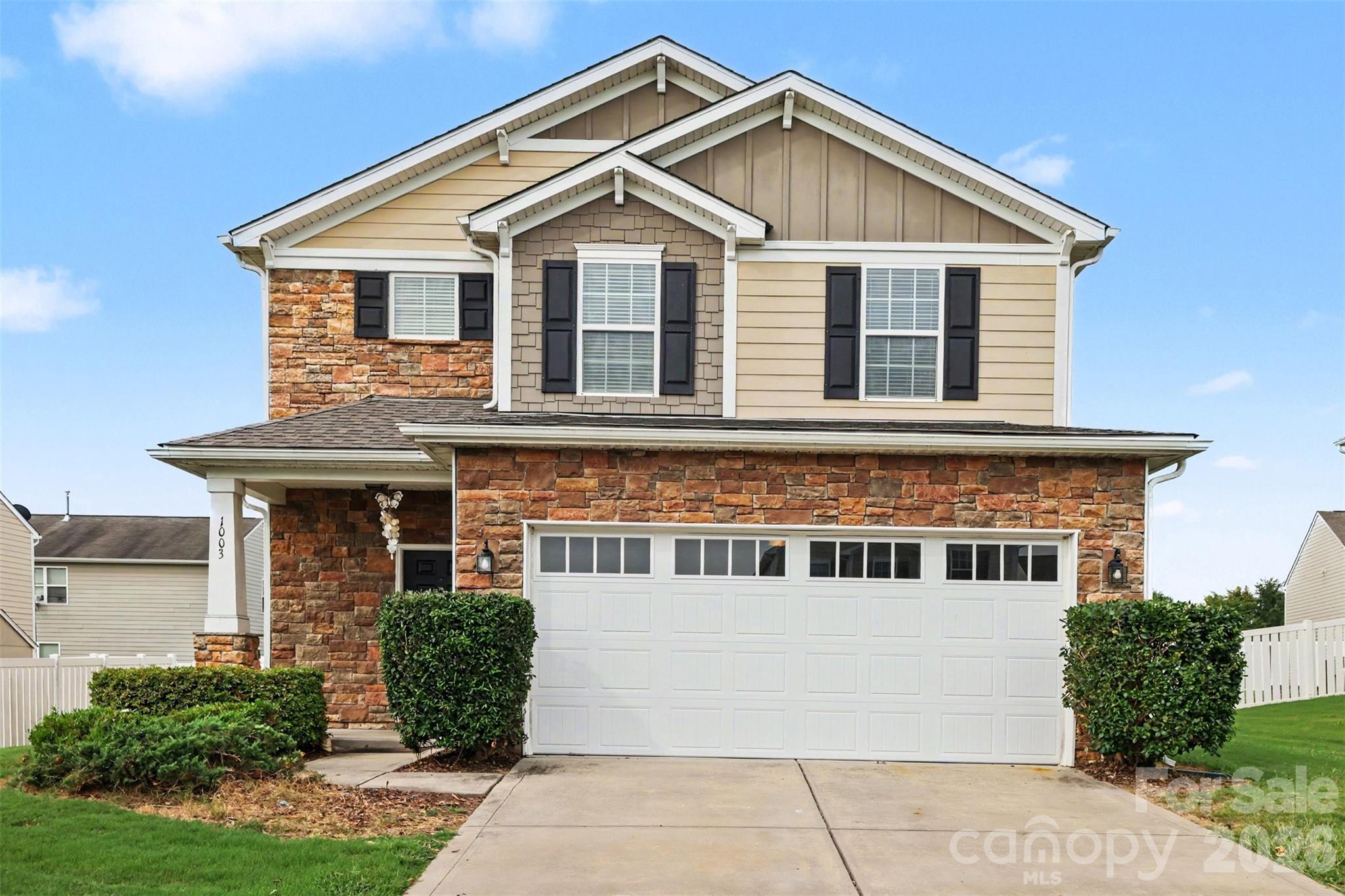 1003 Garden Web Road Property Photo 1
