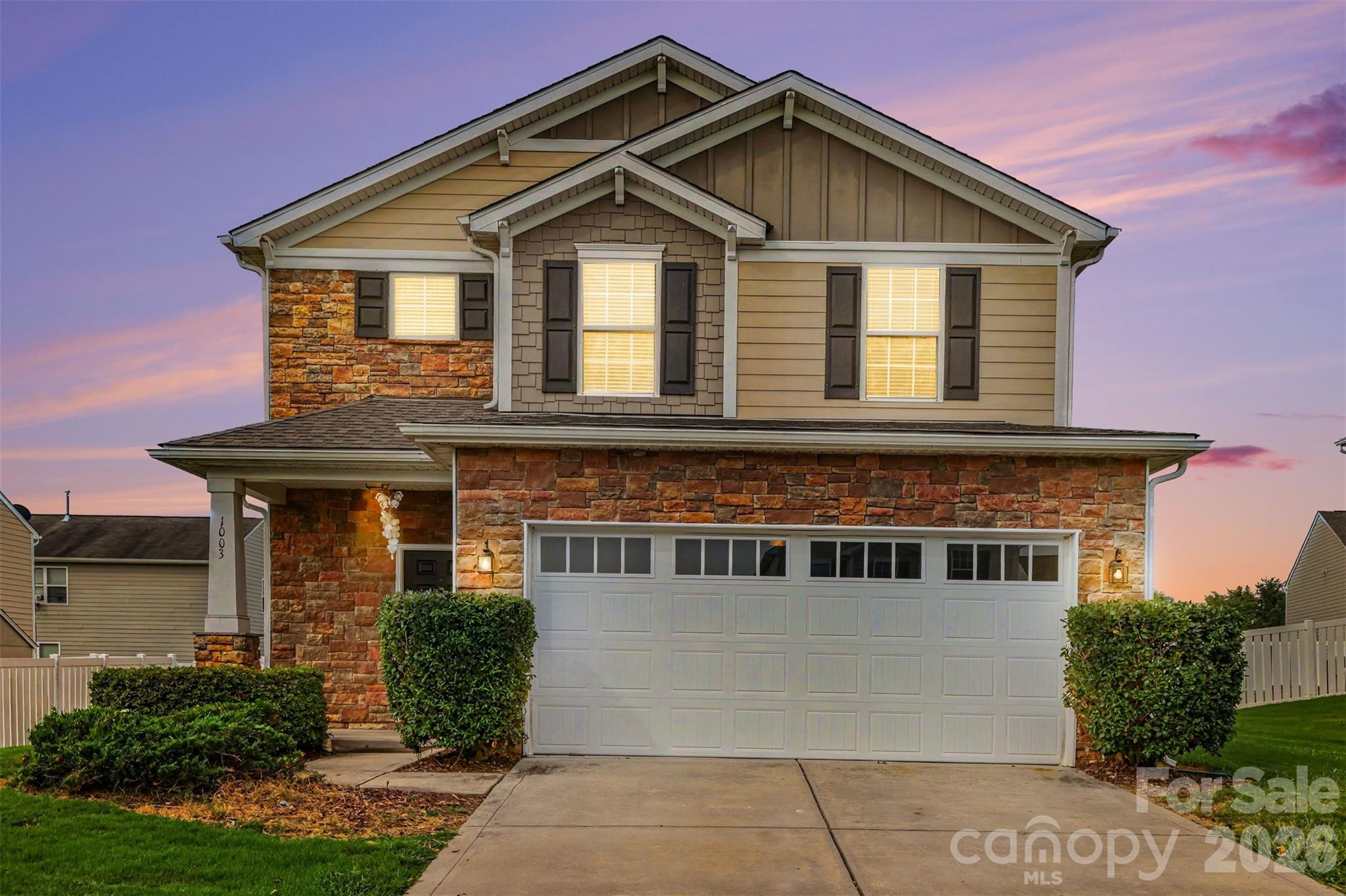 1003 Garden Web Road Property Photo 2