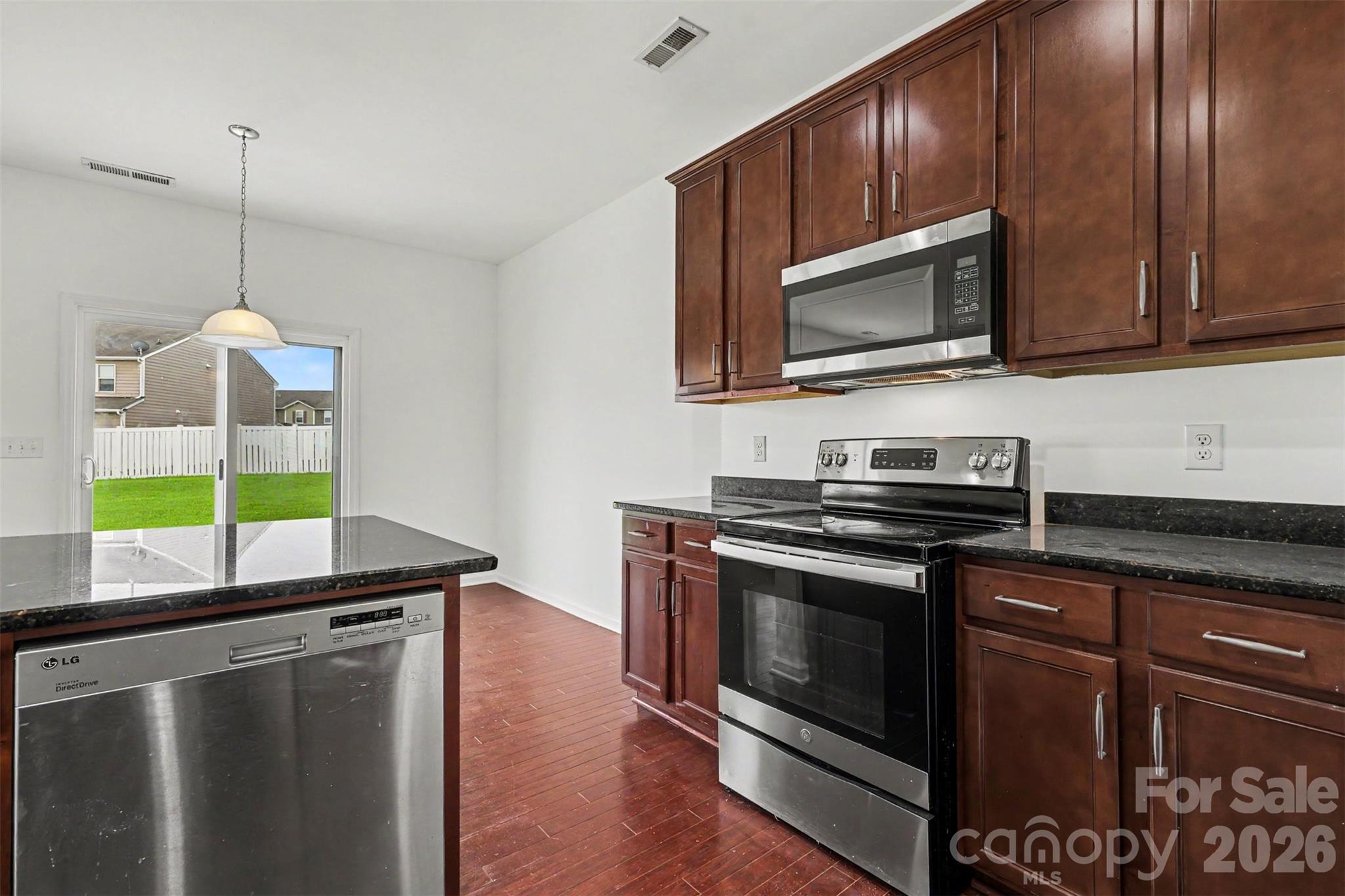 1003 Garden Web Road Property Photo 9