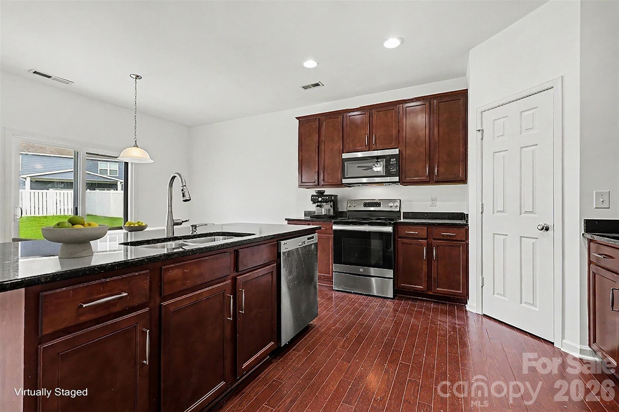 1003 Garden Web Road Property Photo 10