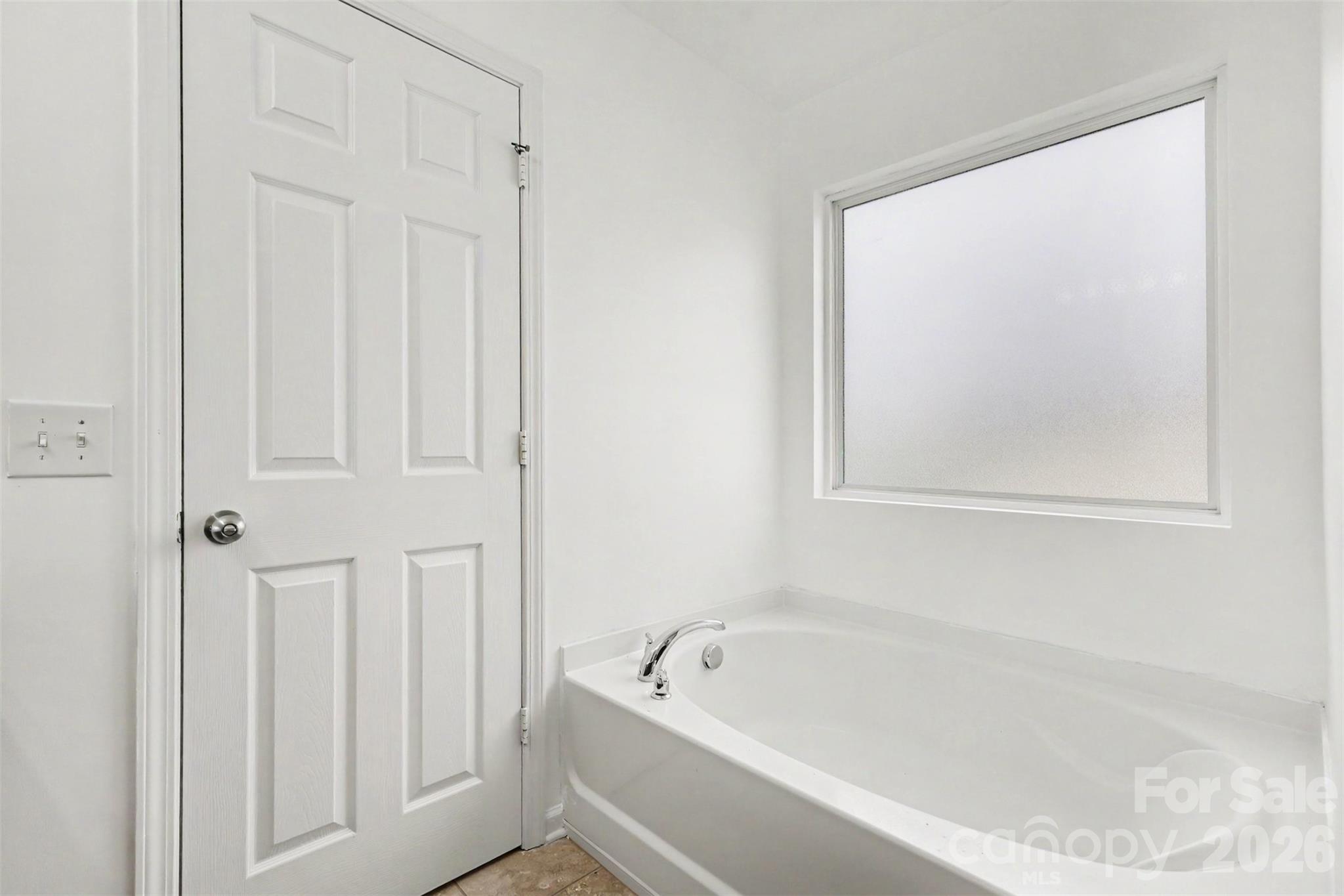 1003 Garden Web Road Property Photo 28