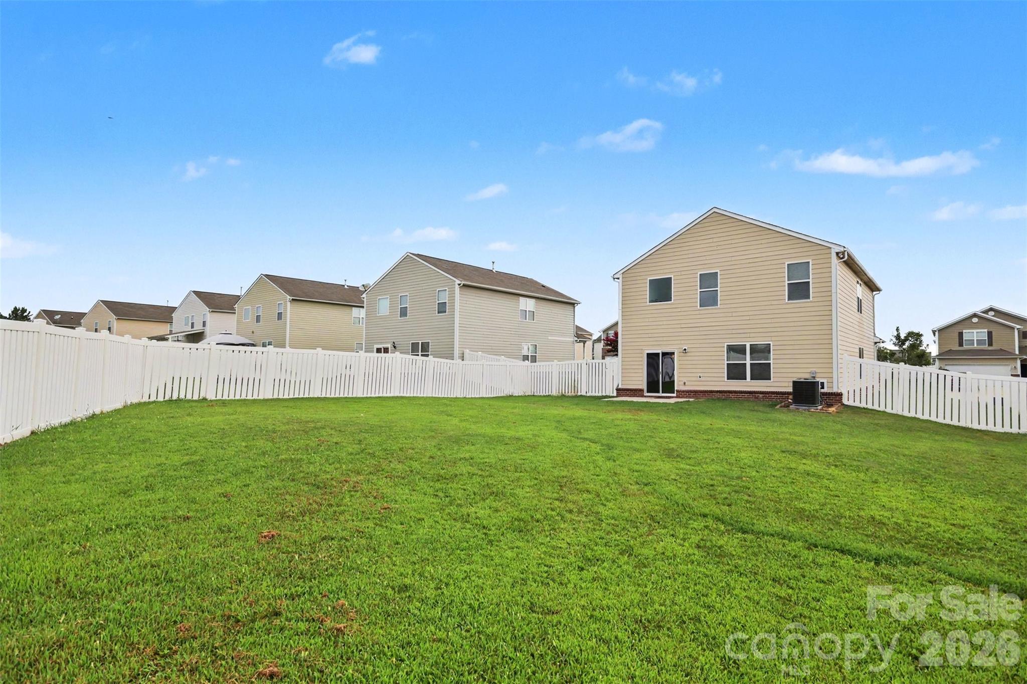 1003 Garden Web Road Property Photo 32