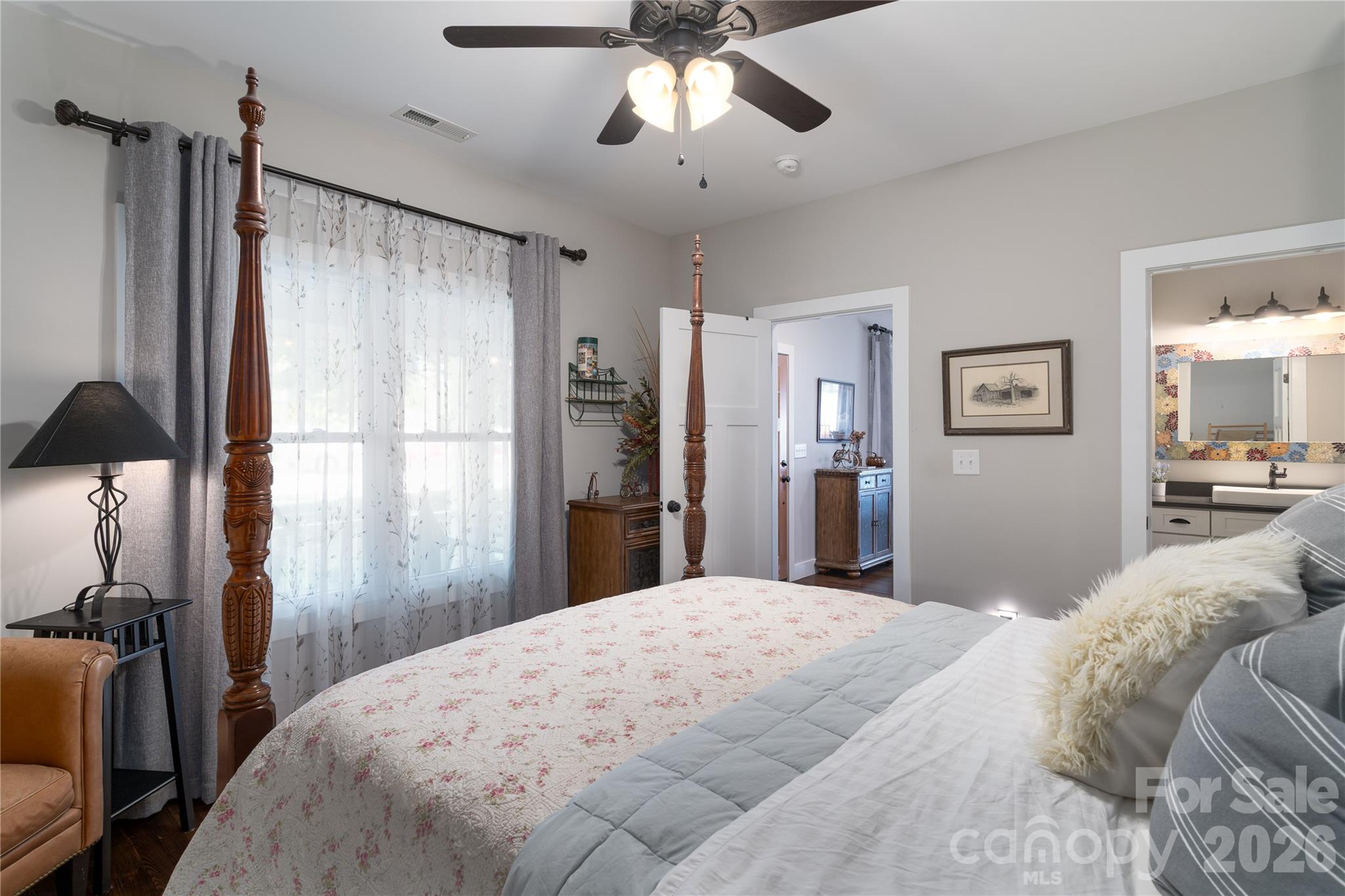 21036 Catawba Avenue Property Photo 19