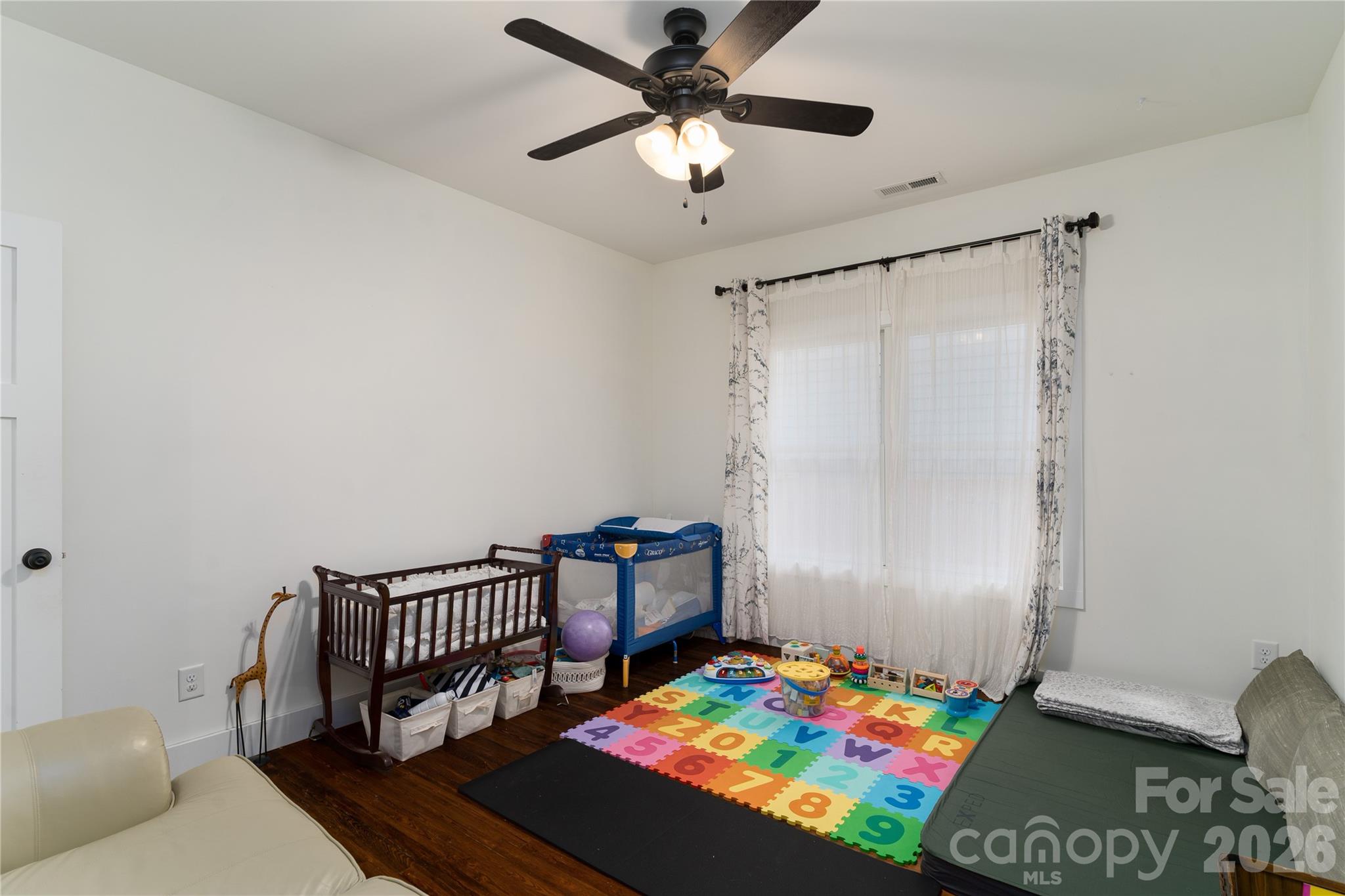 21036 Catawba Avenue Property Photo 28