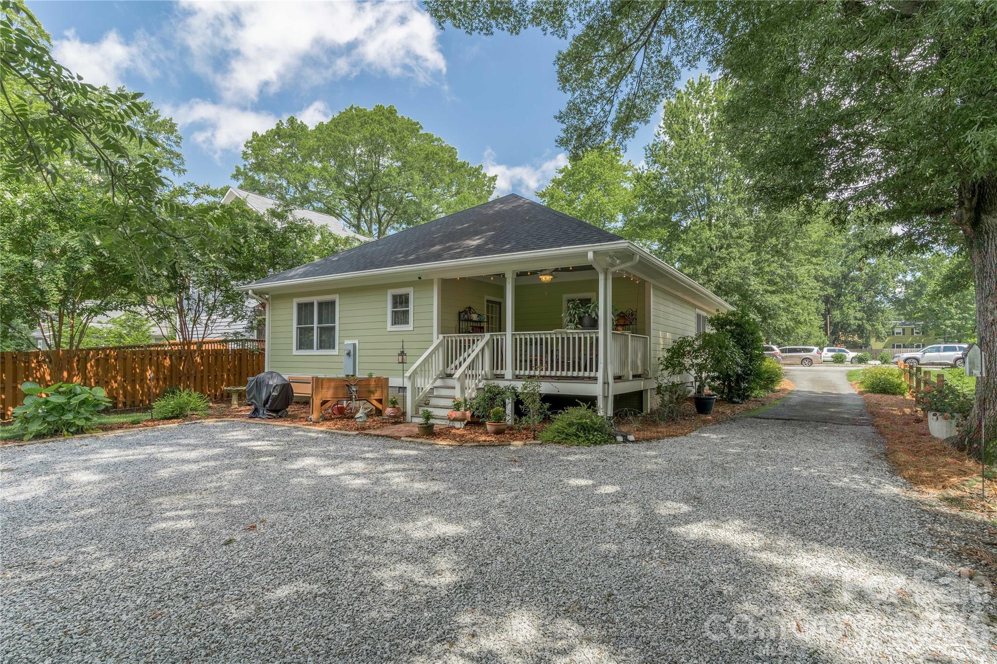 21036 Catawba Avenue Property Photo 30