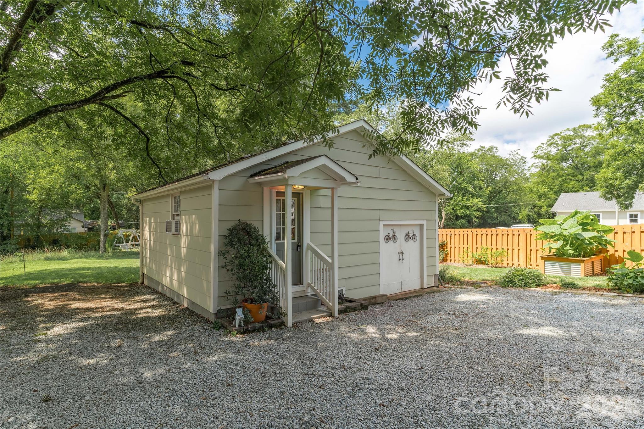 21036 Catawba Avenue Property Photo 35