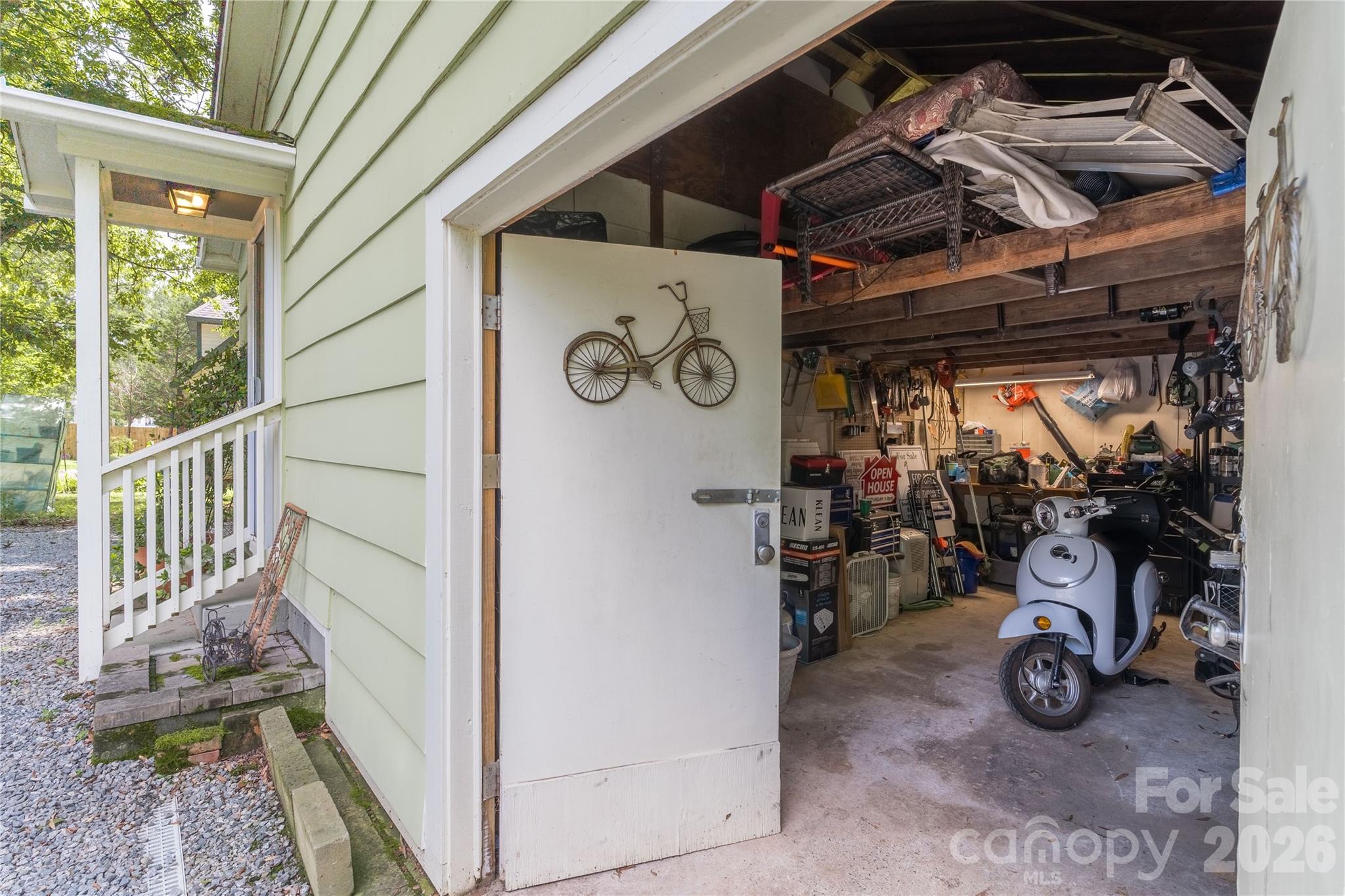 21036 Catawba Avenue Property Photo 38