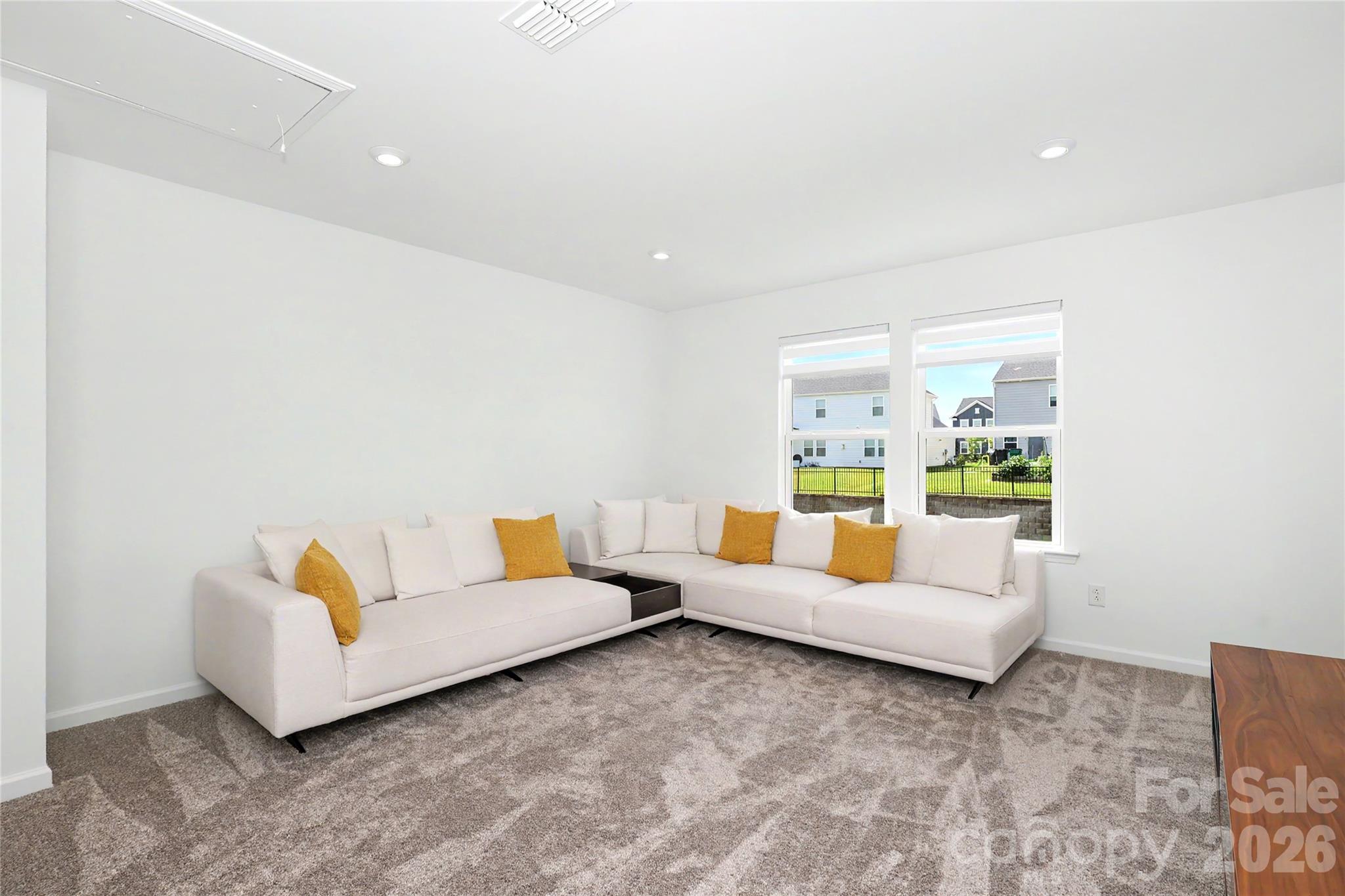 11122 Glasden Road Property Photo 19