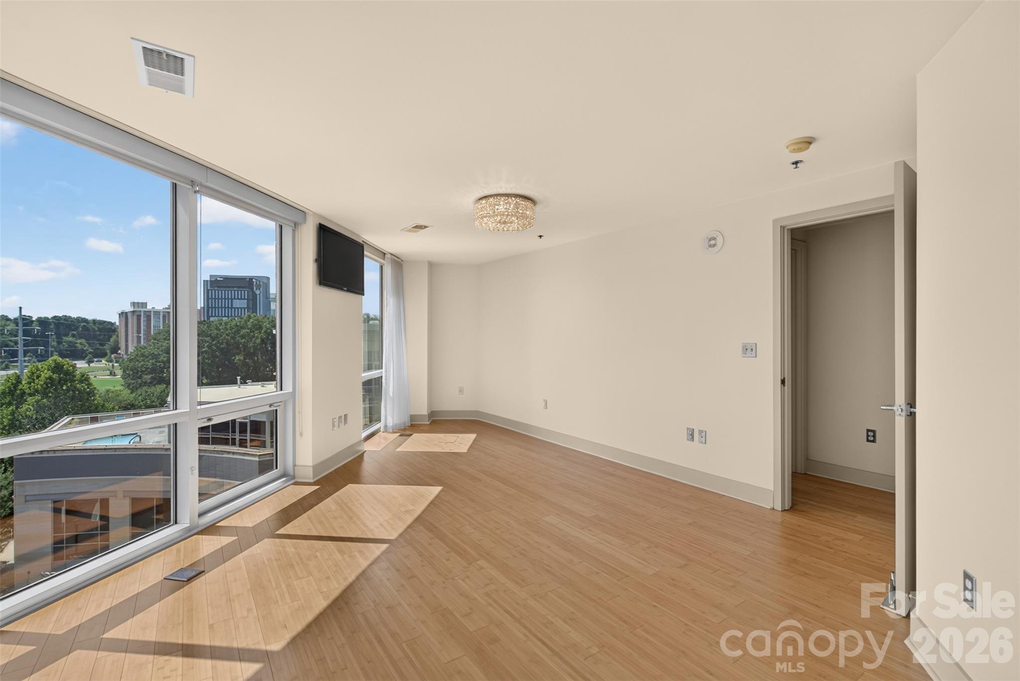 1133 Metropolitan Avenue 617 Property Photo 21