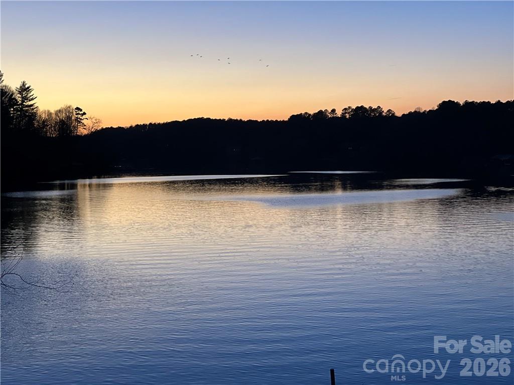 5768 Lake Pointe Drive 15 Property Photo 16