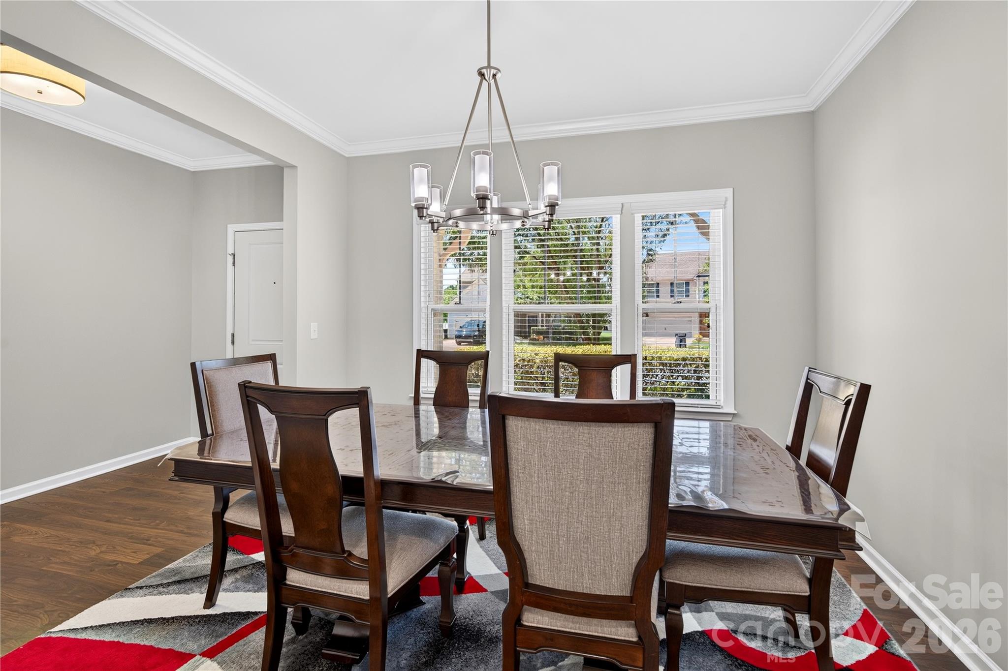 2512 Viburnum Court Property Photo 12