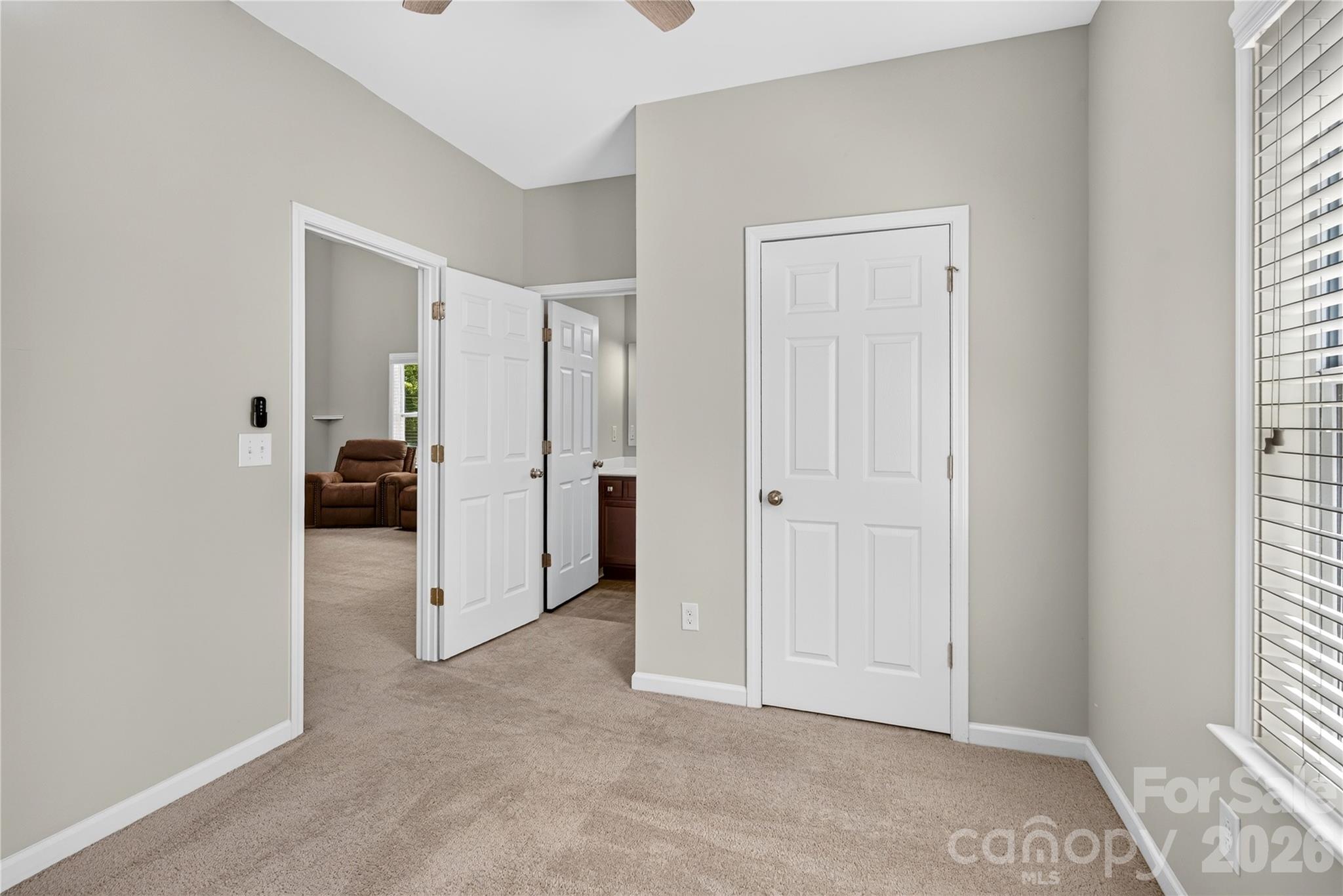 2512 Viburnum Court Property Photo 22