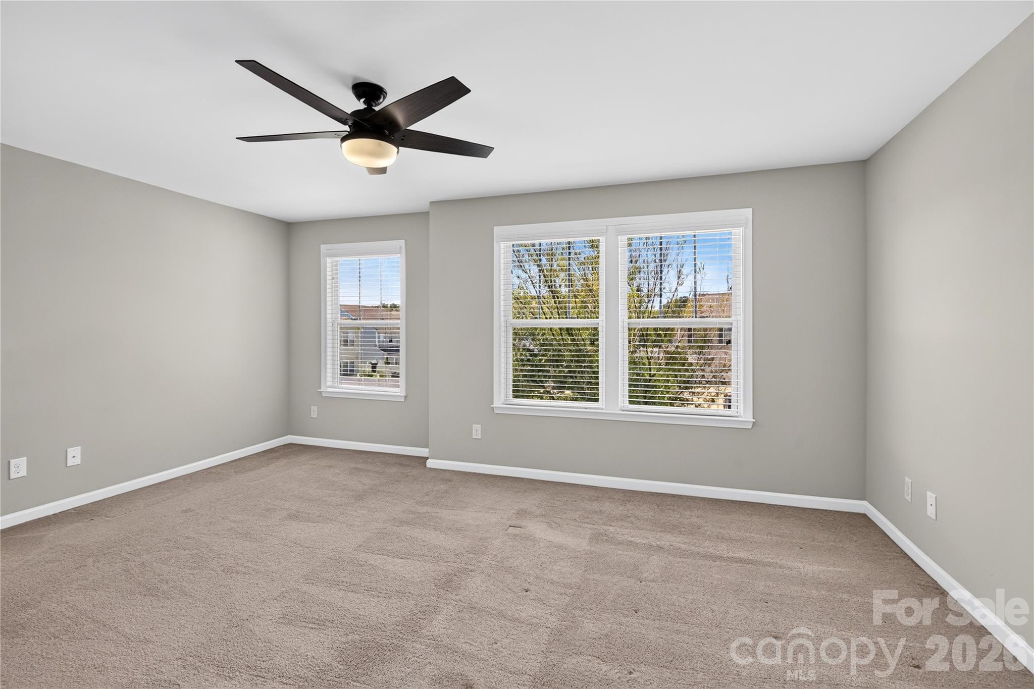 2512 Viburnum Court Property Photo 26