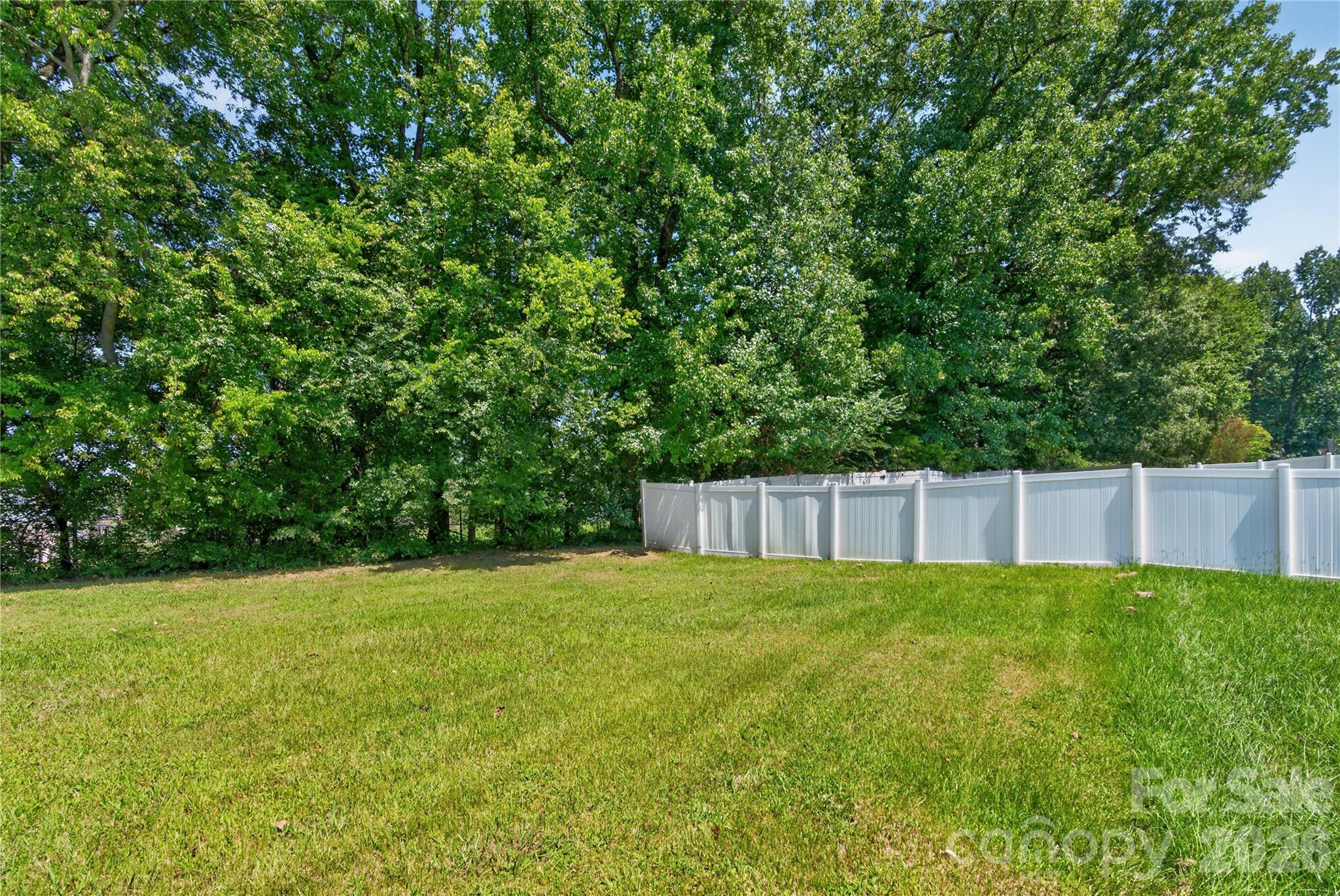 2512 Viburnum Court Property Photo 41