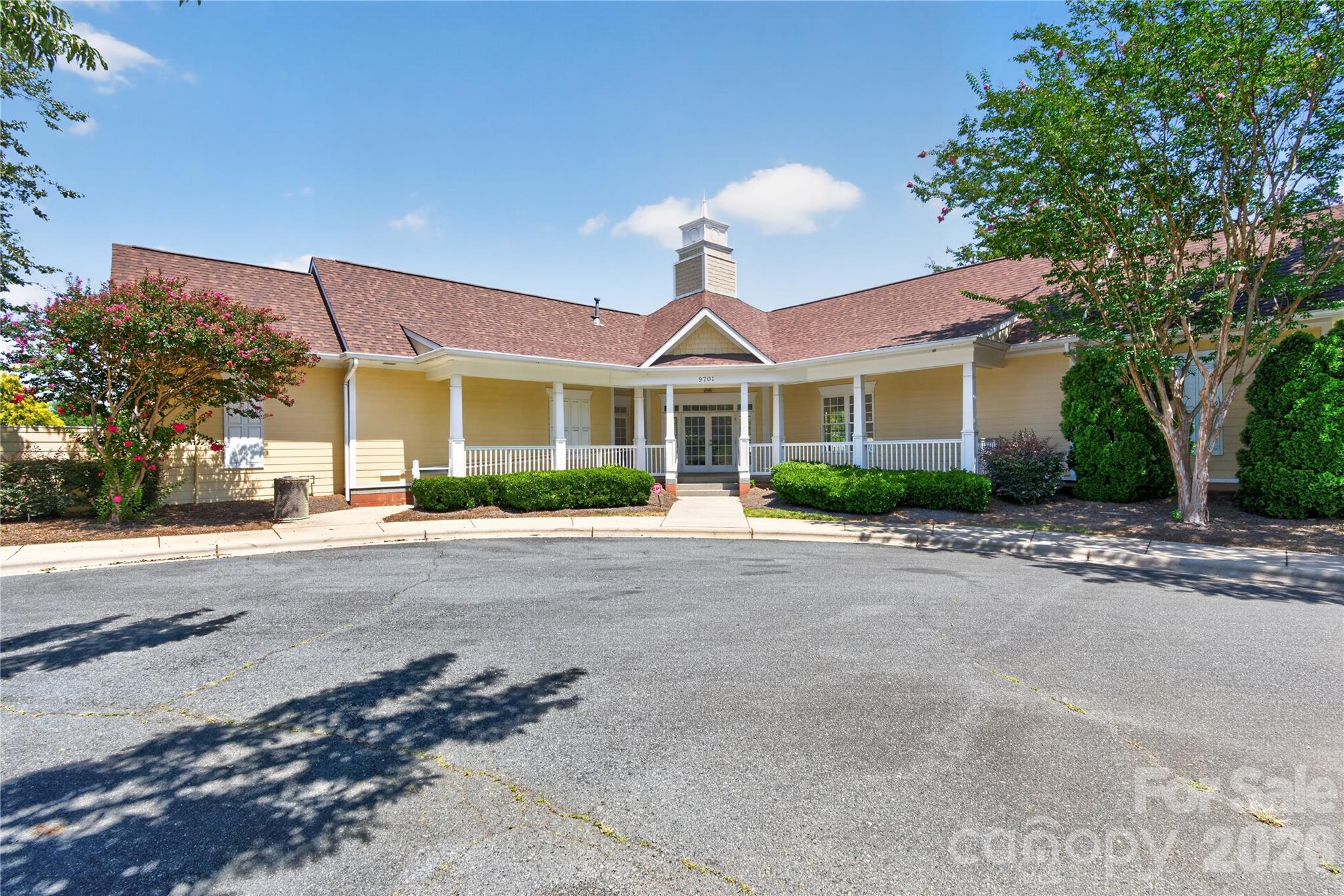 2512 Viburnum Court Property Photo 46