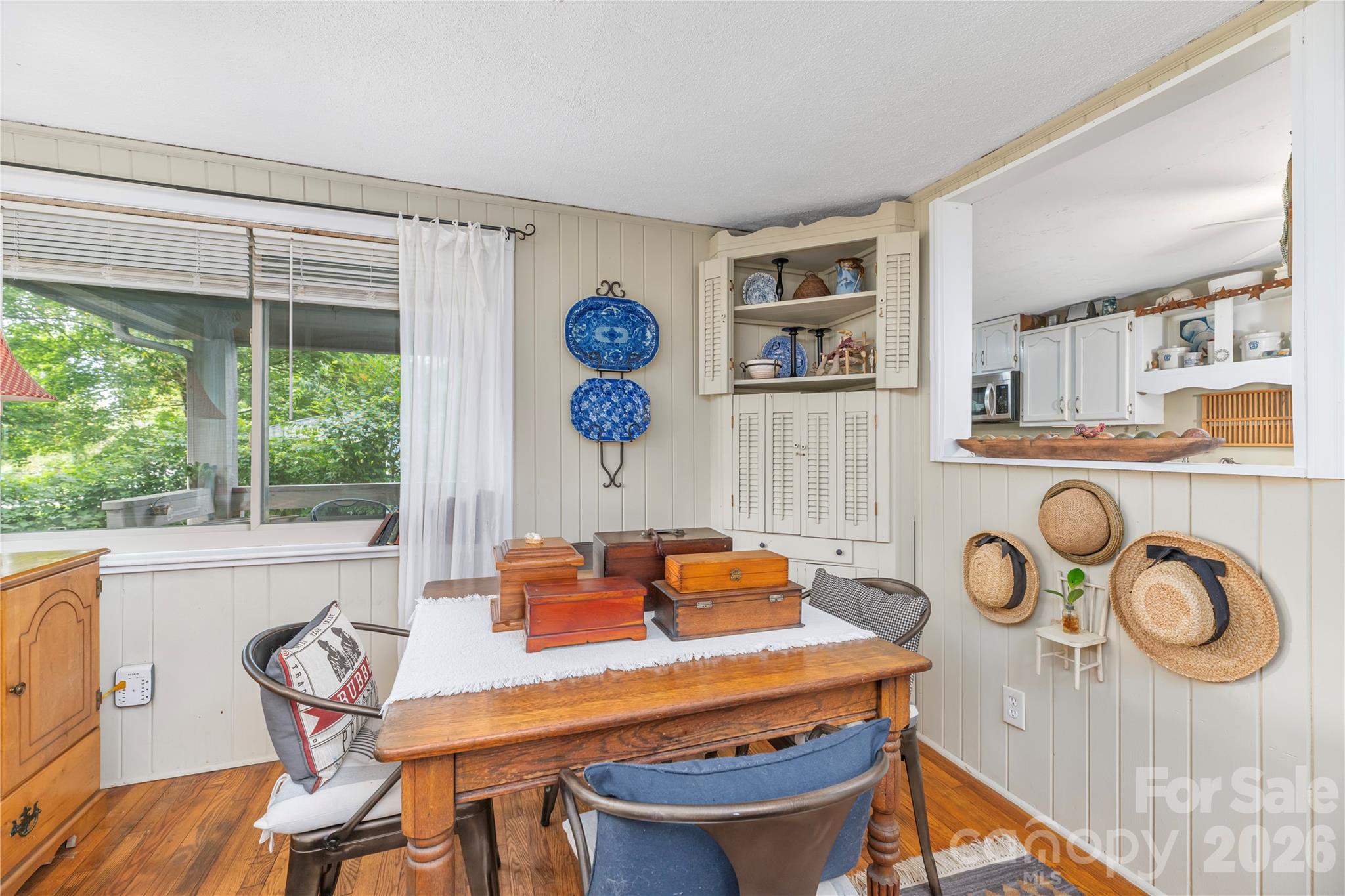 21 Lincoln Avenue Property Photo 10