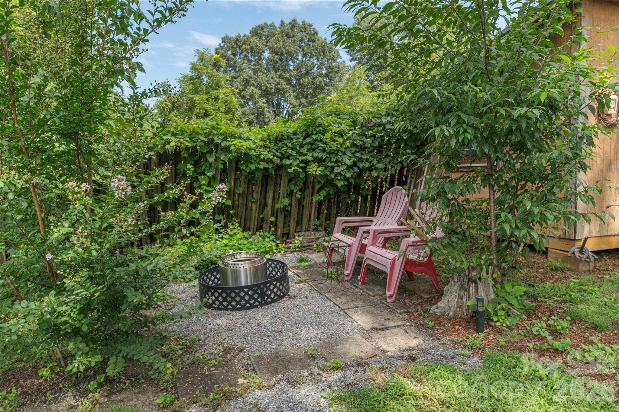 21 Lincoln Avenue Property Photo 27