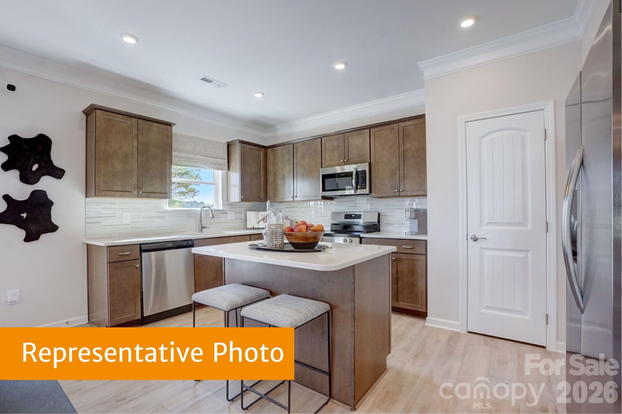 634 Cooley Drive Property Photo 8