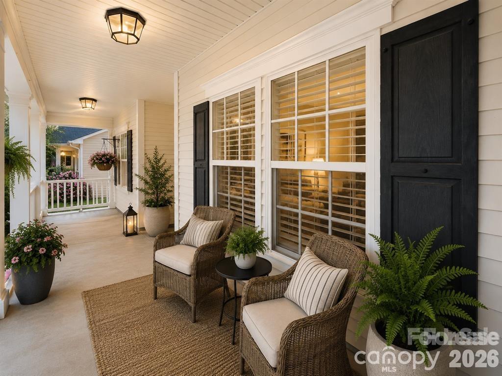 8723 Westwind Point Drive Property Photo 1
