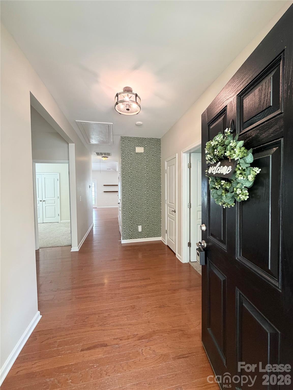 8723 Westwind Point Drive Property Photo 4