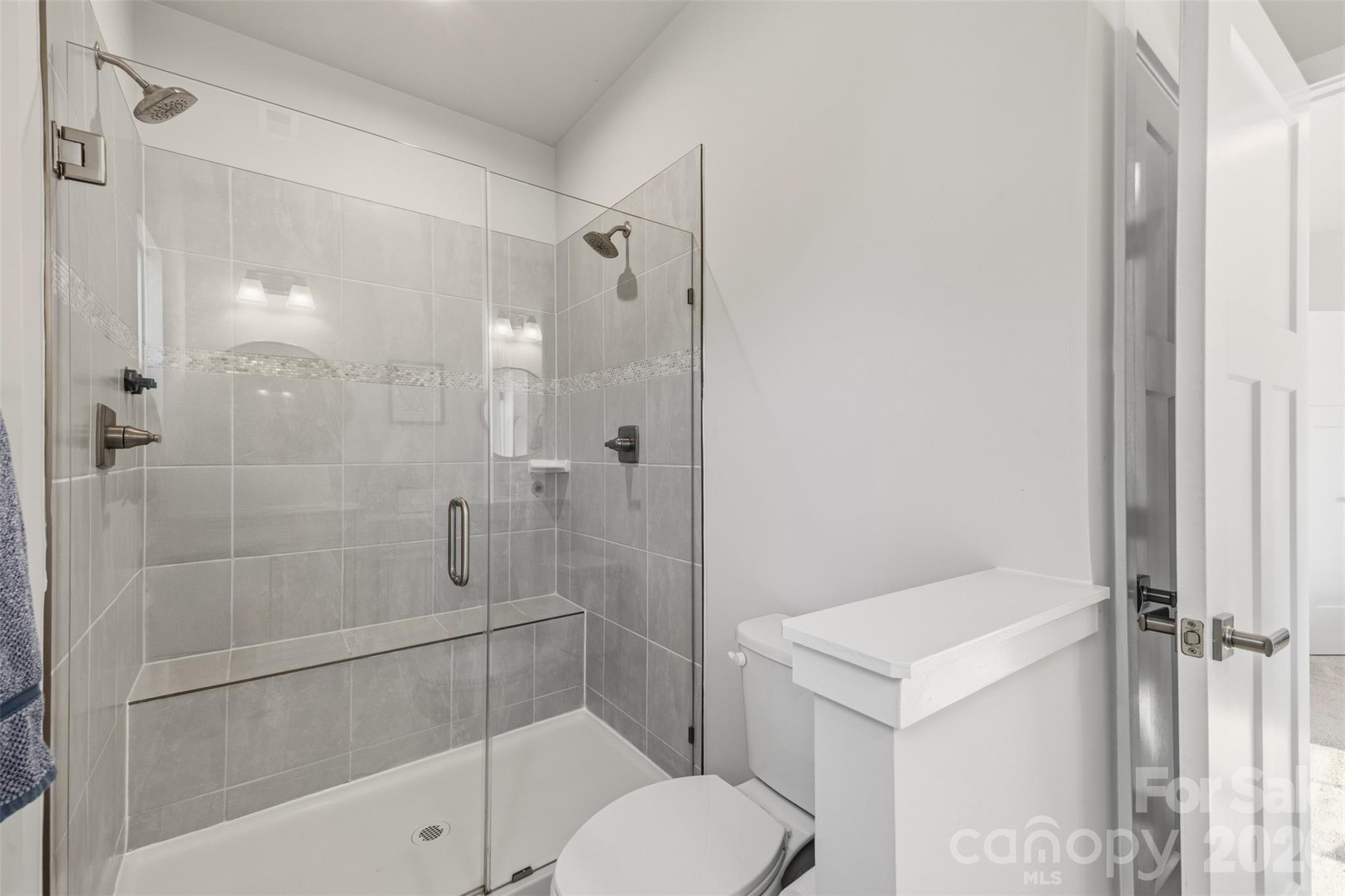 2035 Dornoch Road Property Photo 16