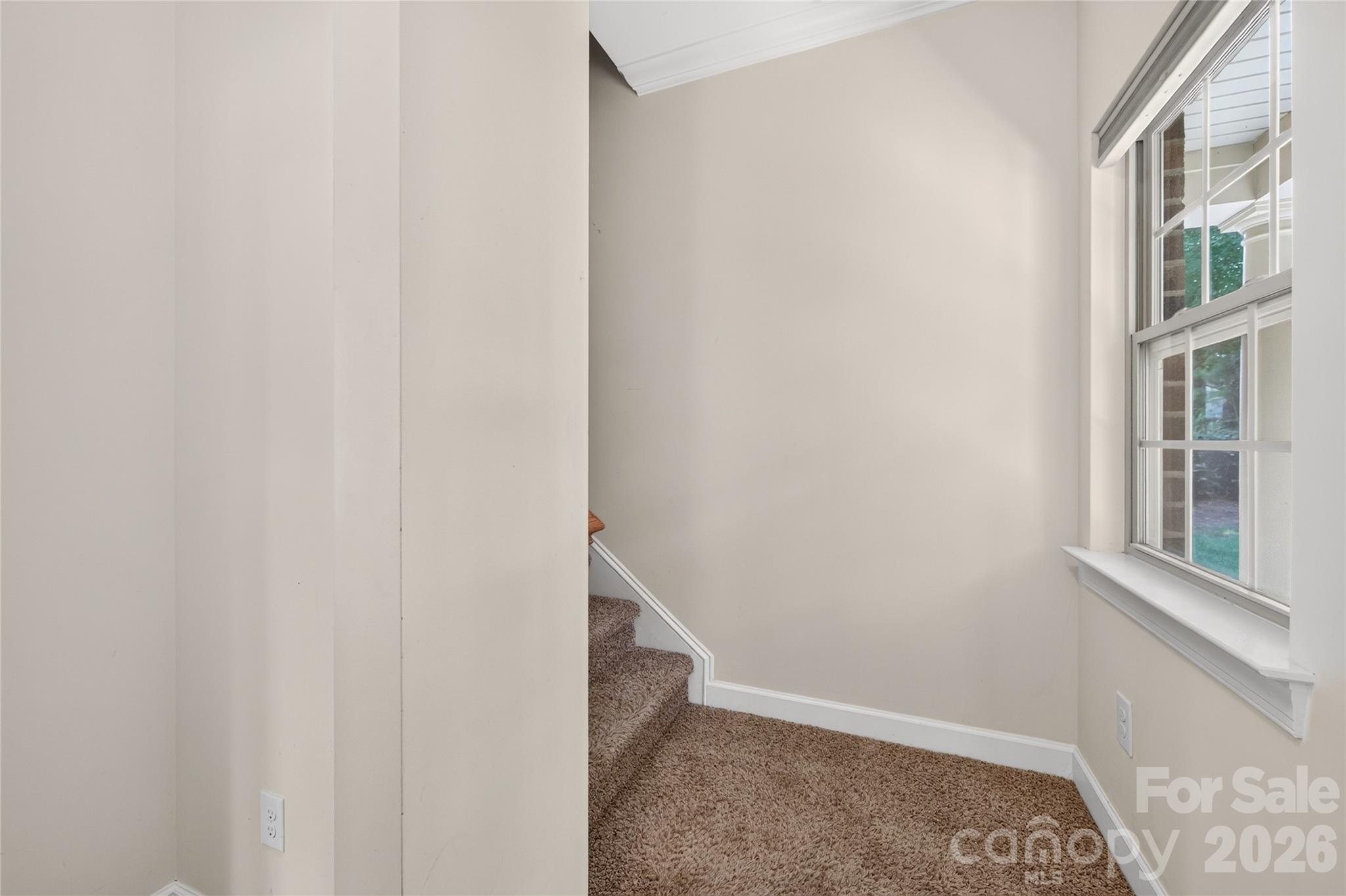 16718 Dolcetto Way Property Photo 7