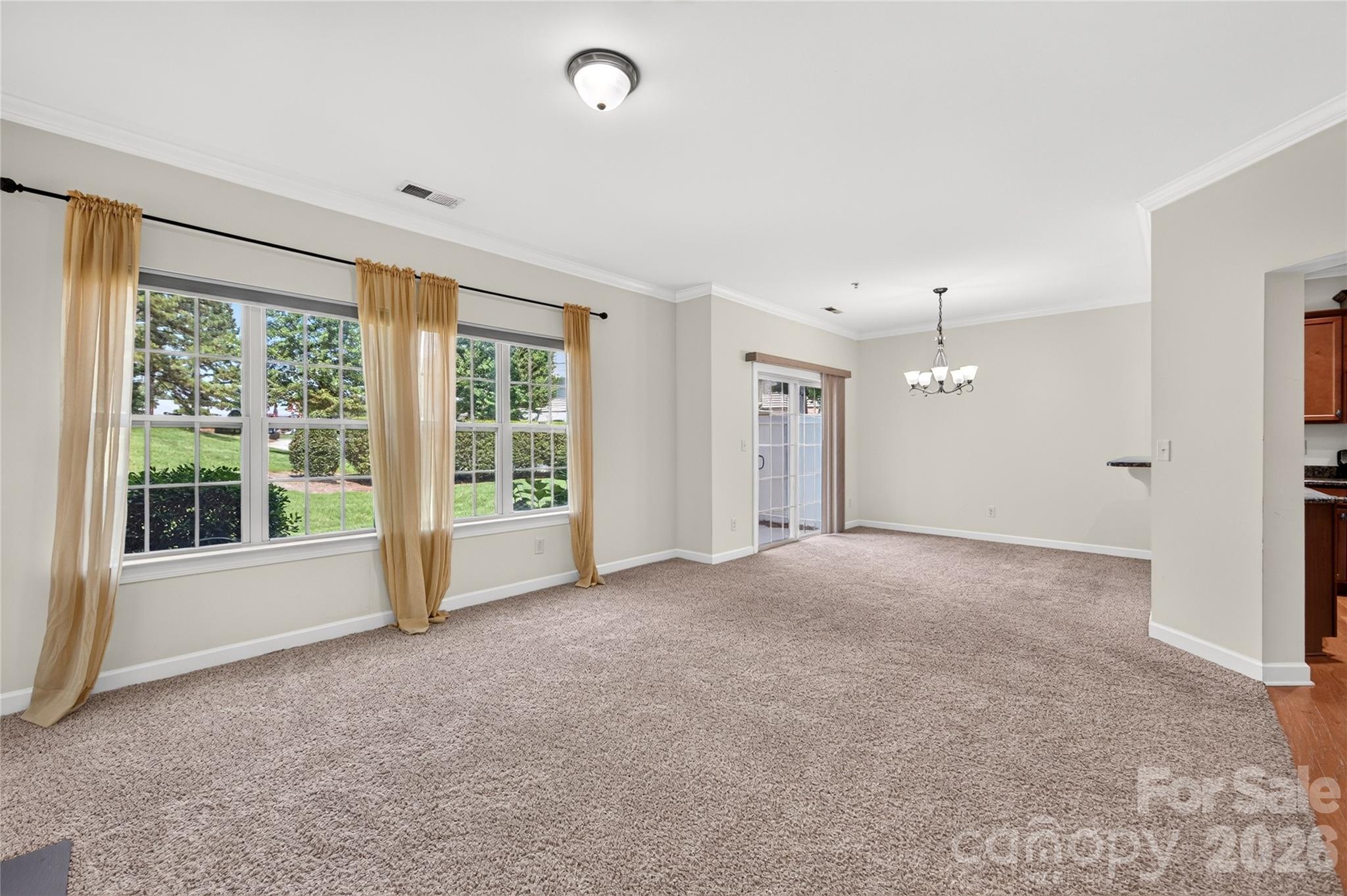 16718 Dolcetto Way Property Photo 10