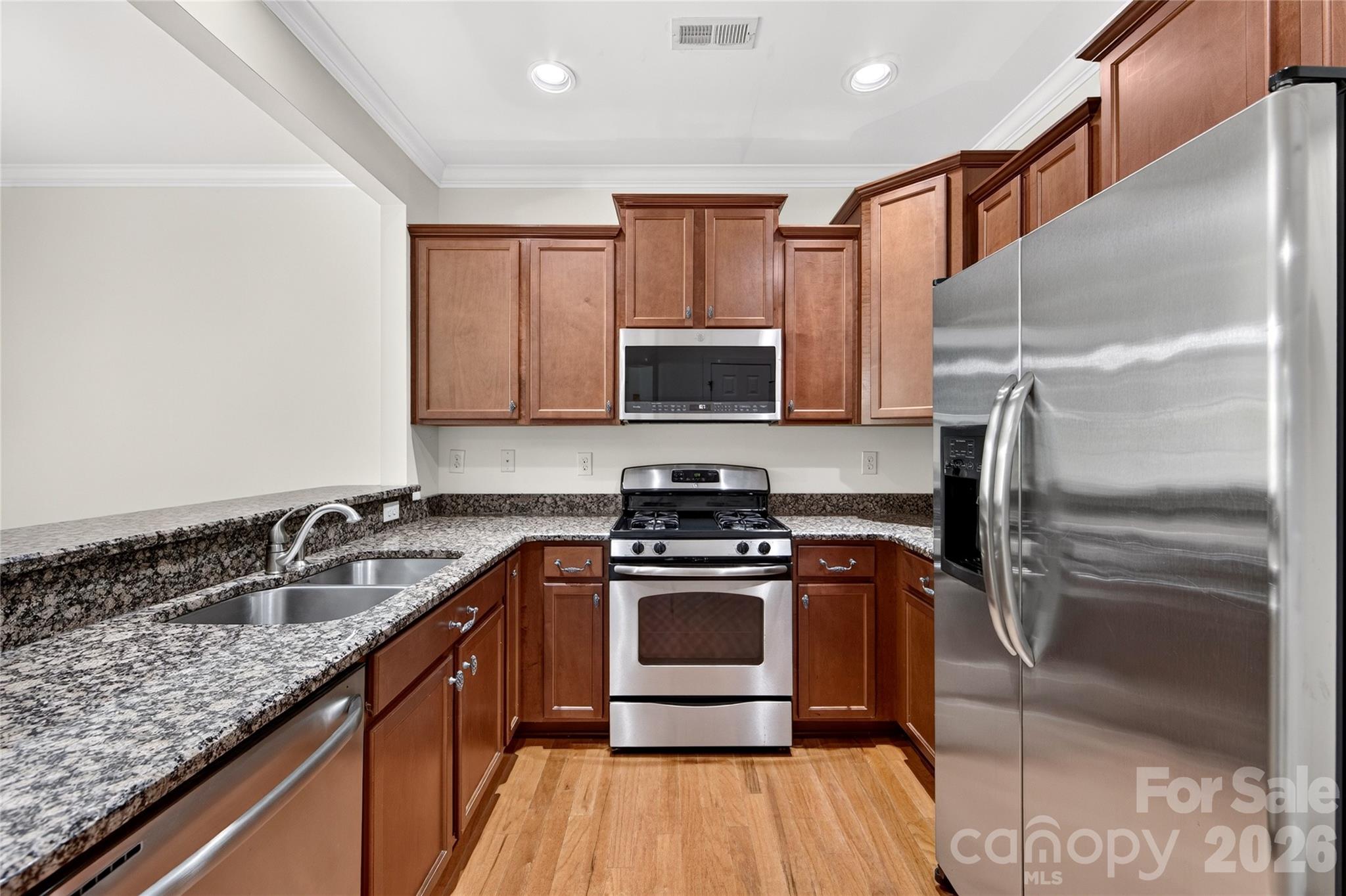 16718 Dolcetto Way Property Photo 17