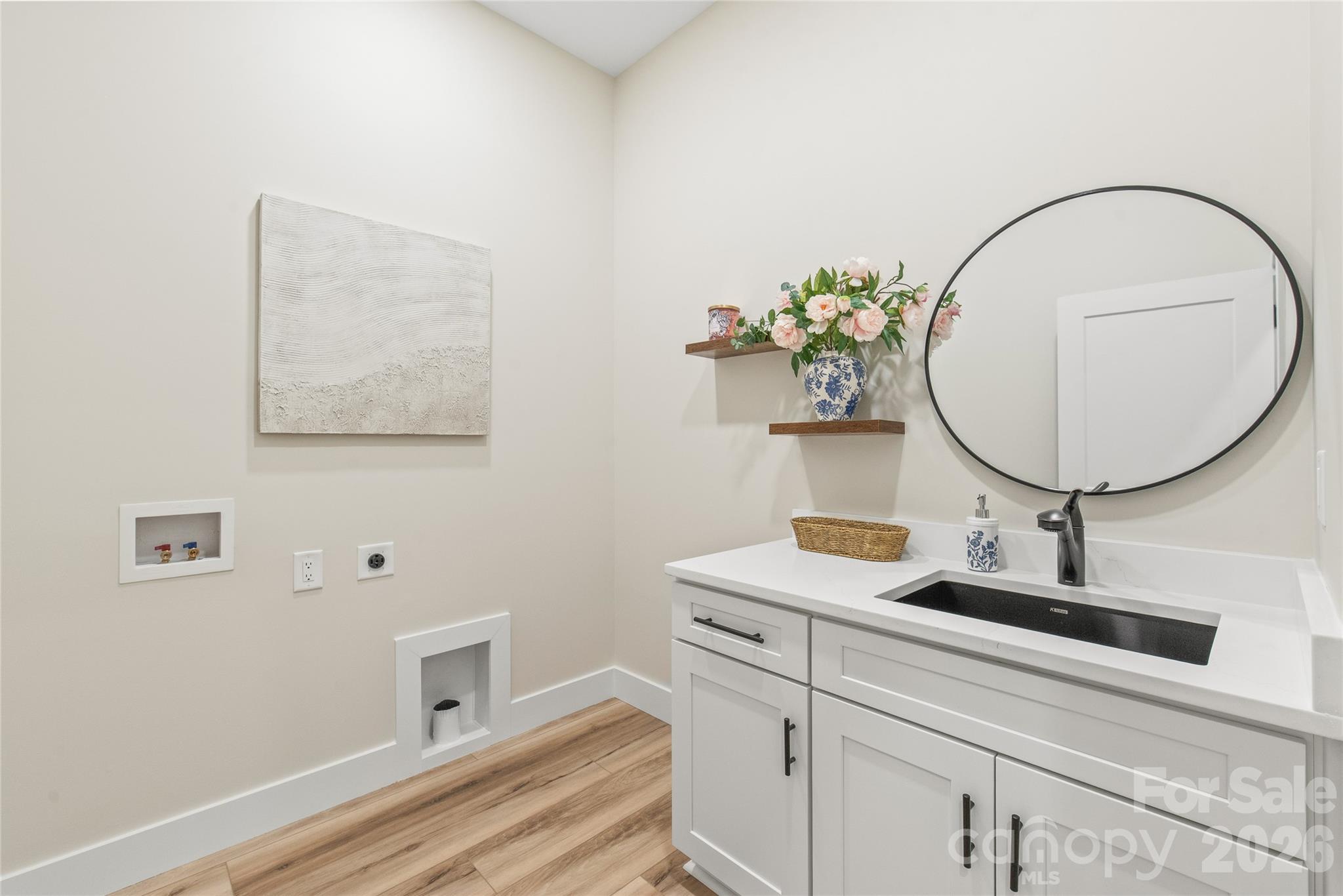 5822 Potter Road Property Photo 28