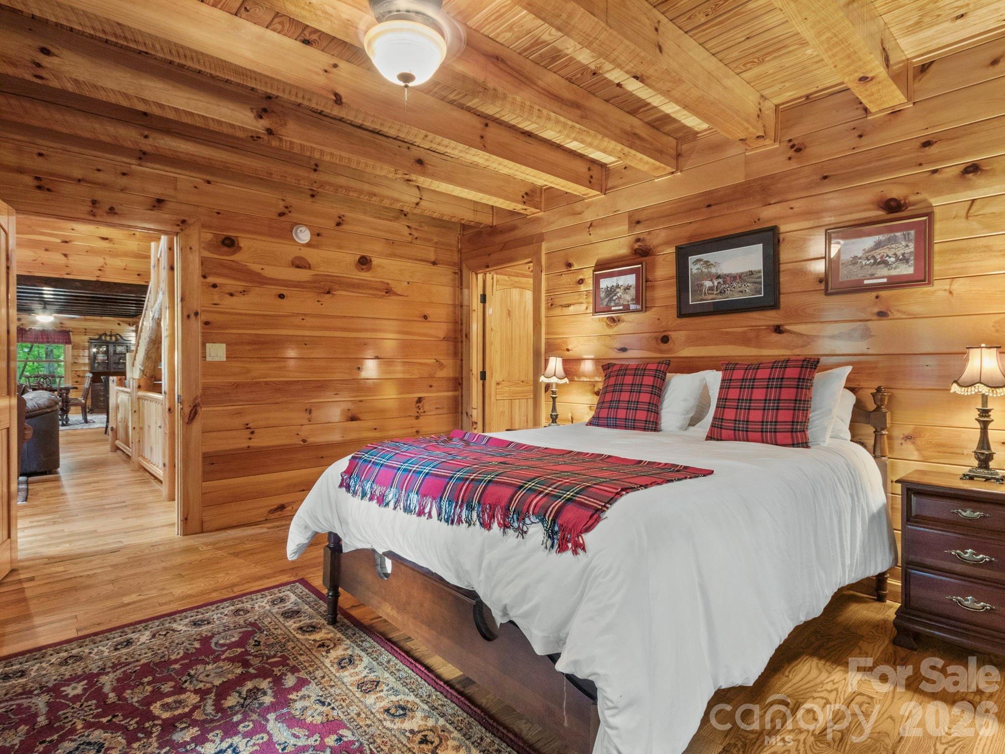 475 S Toe River Road Property Photo 15