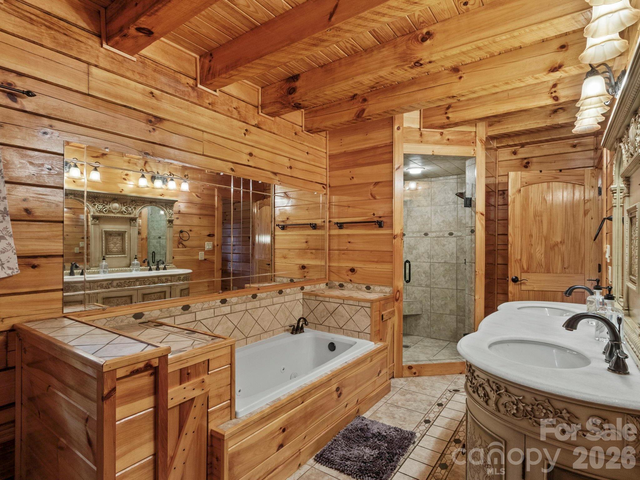 475 S Toe River Road Property Photo 19