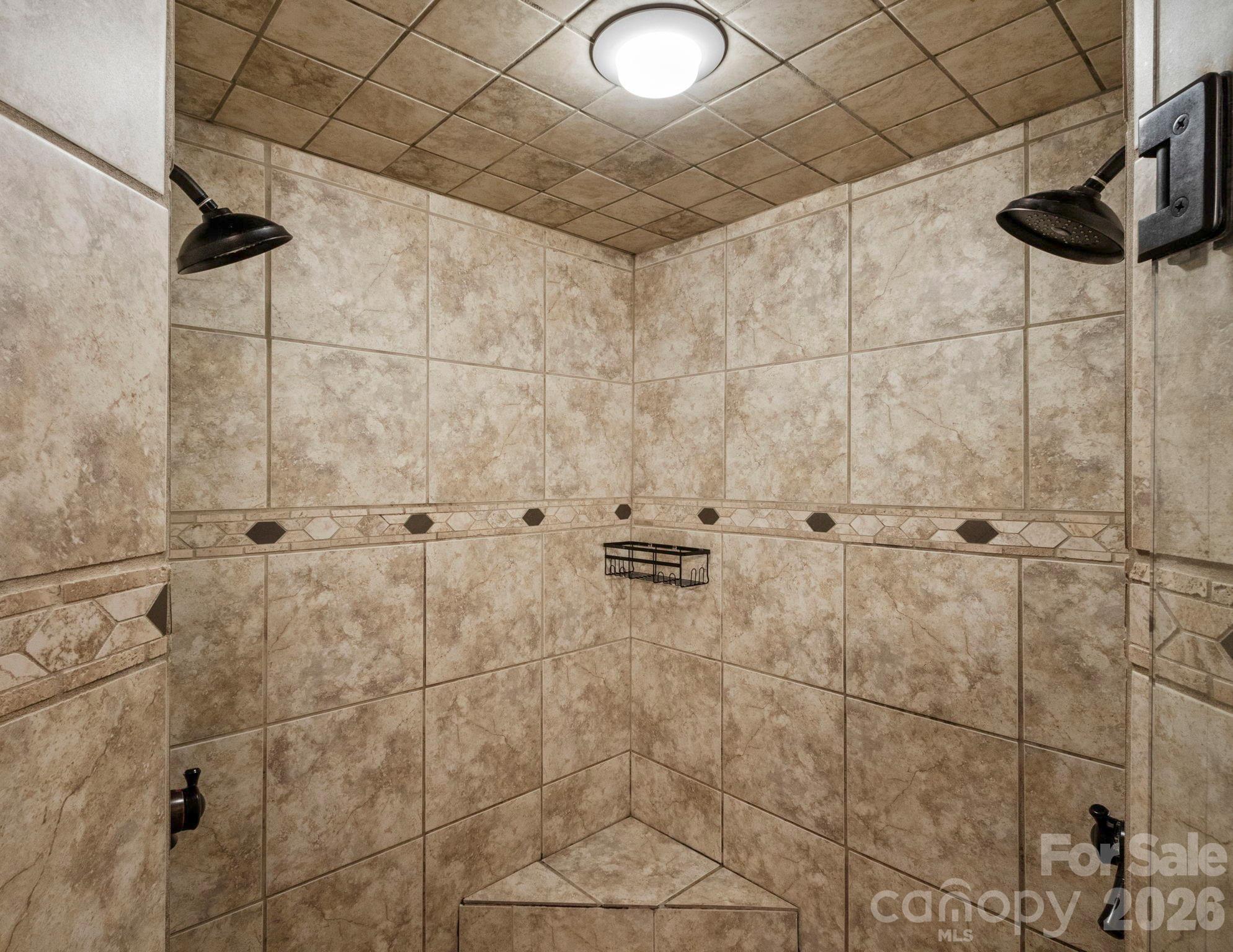 475 S Toe River Road Property Photo 20