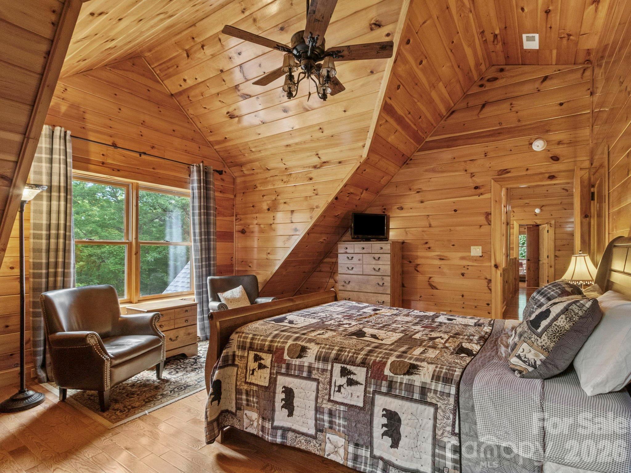 475 S Toe River Road Property Photo 27